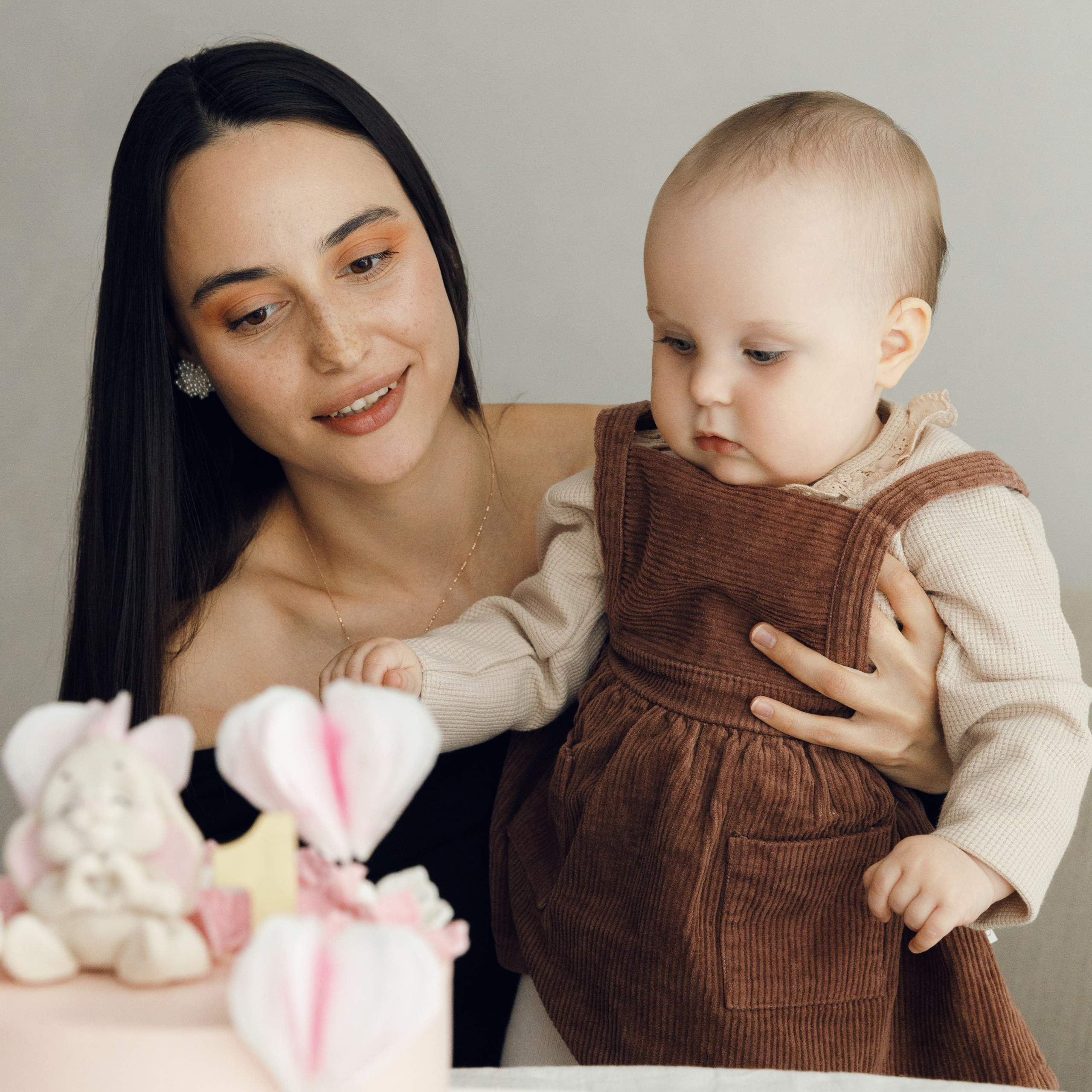 Годик малышке. Фотограф Москва Суркова Ангелина