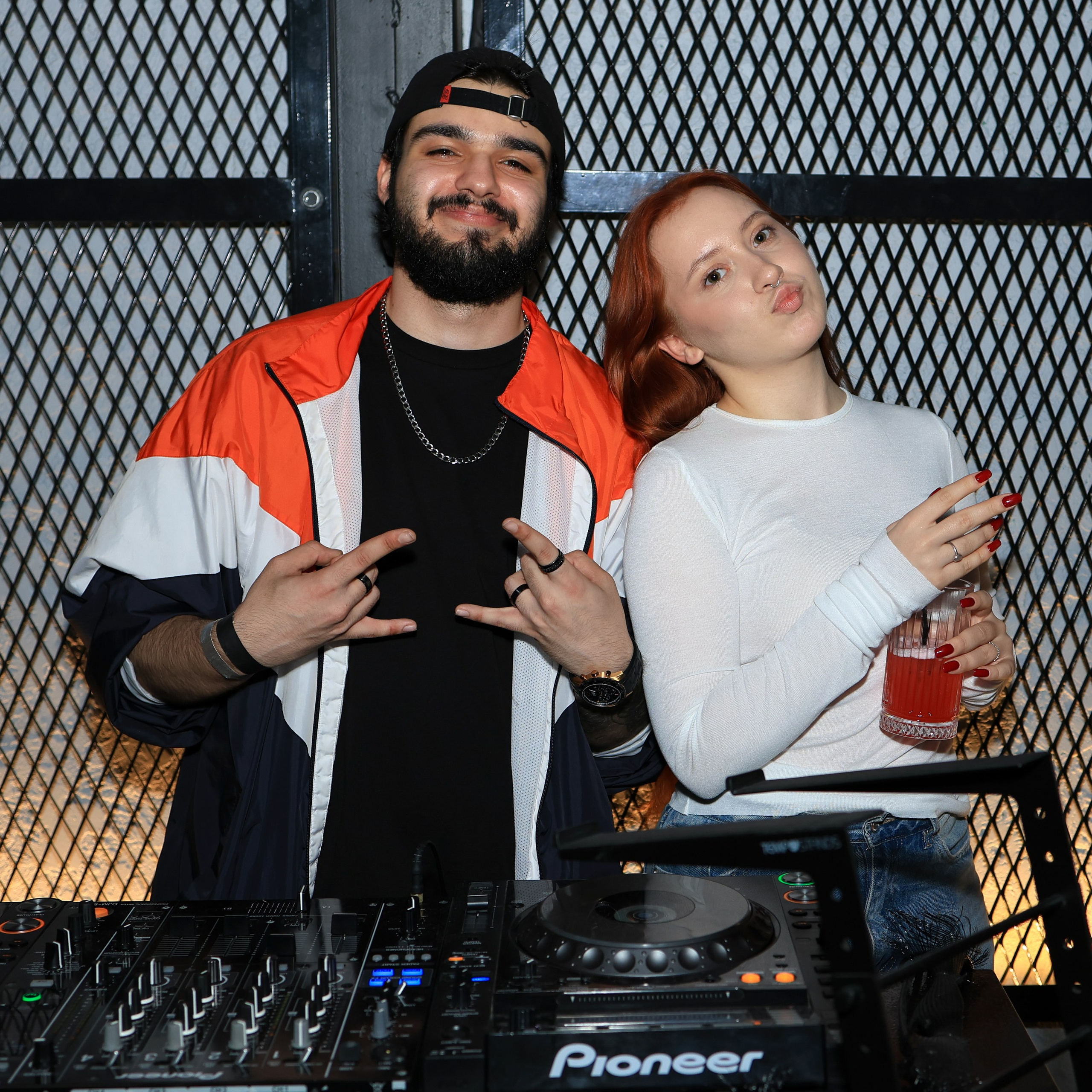 Вечеринка 90-х (Бар Буква Ю)