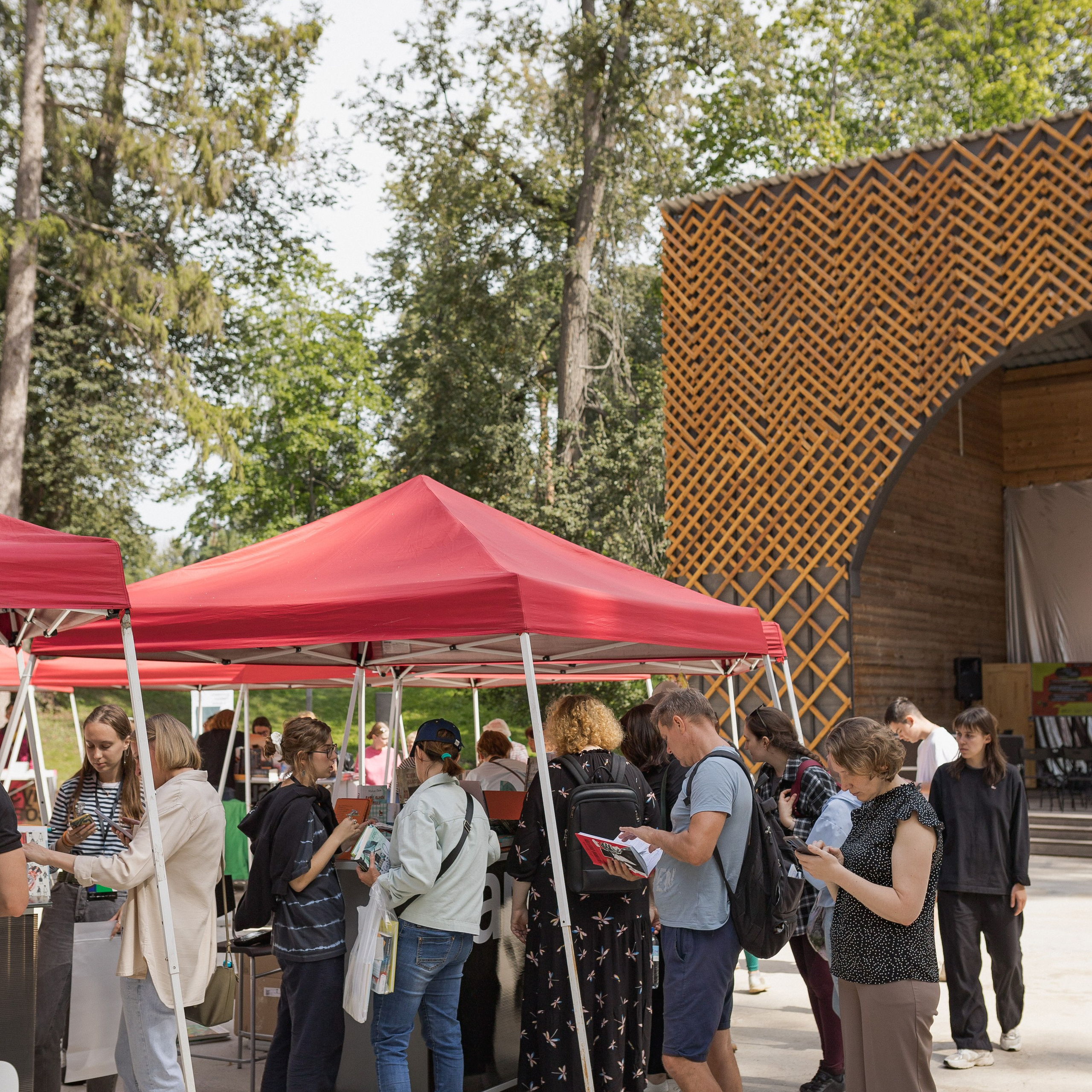 Книжный фестиваль «Смены» в Выксе 2024