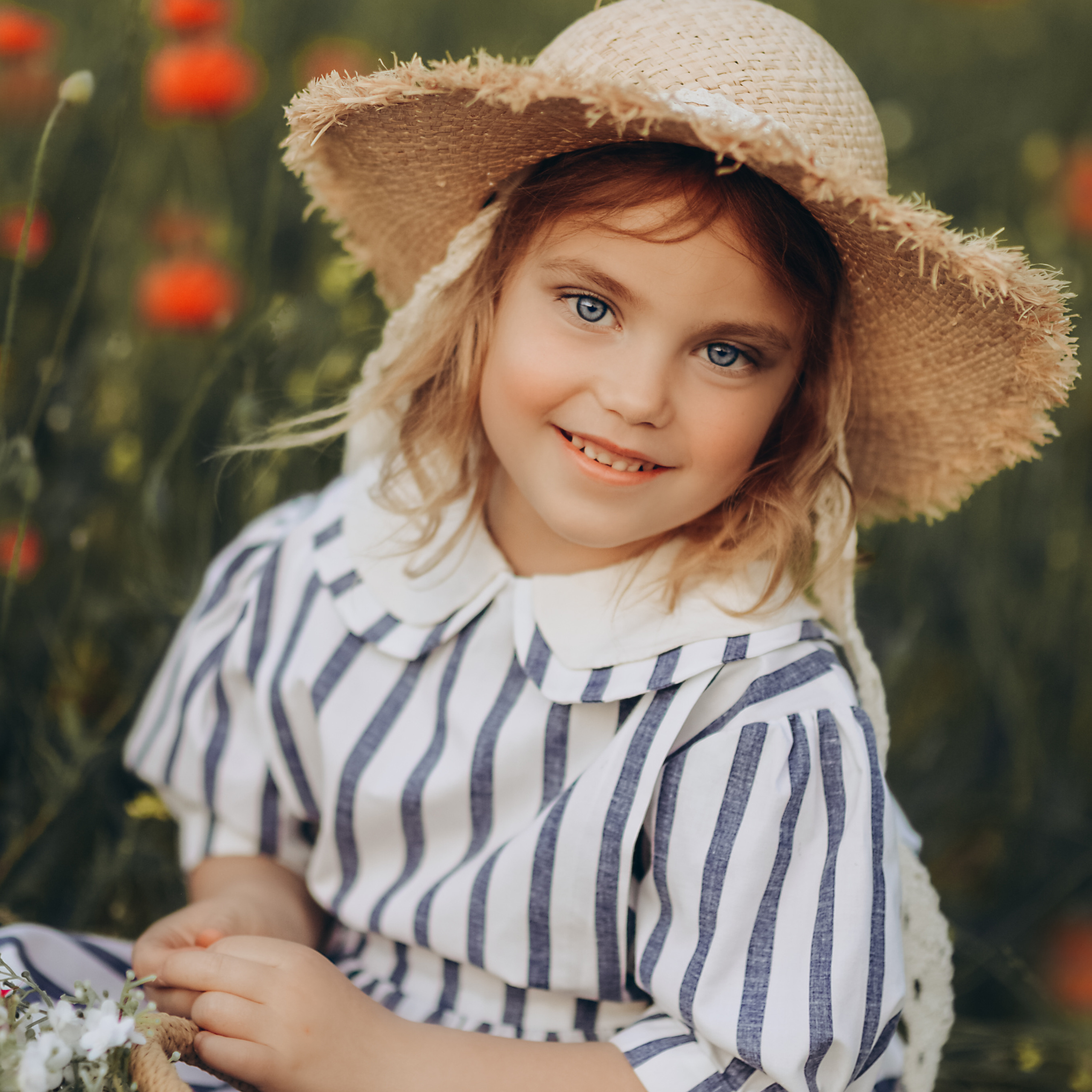 Feed back. Photographer in Provence Julia Lipiainen