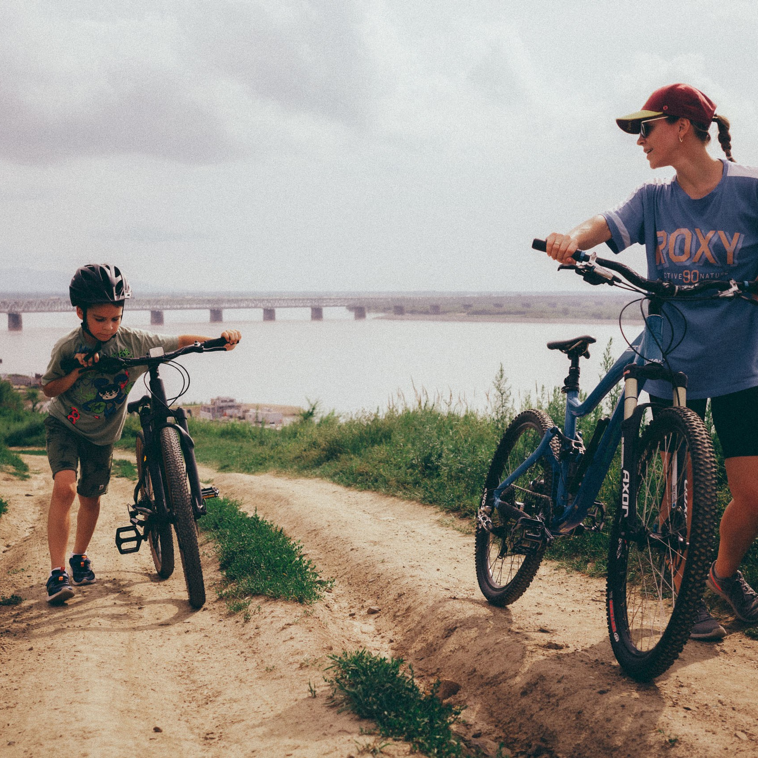 Вело прогулка с семьей