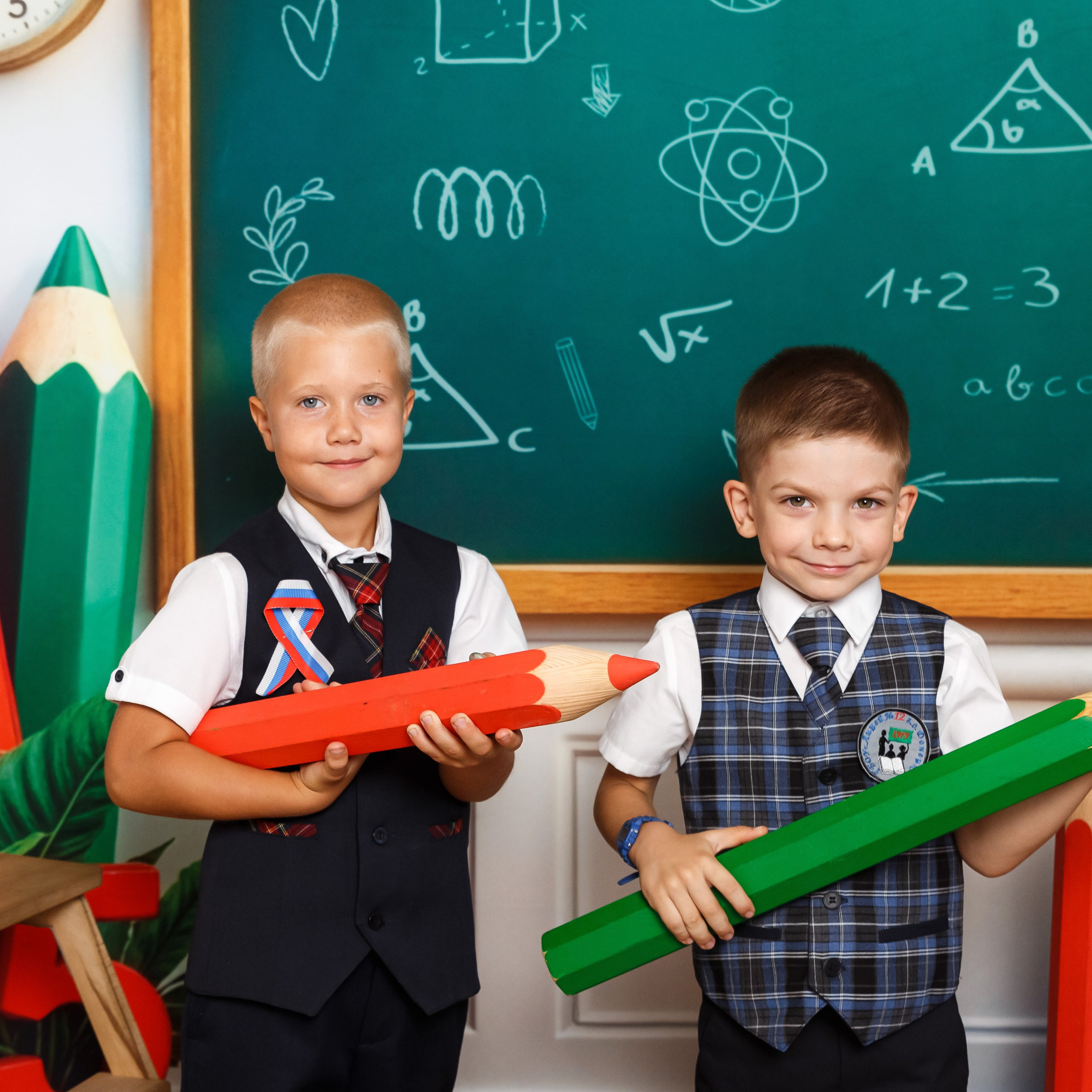 «Карандаши»