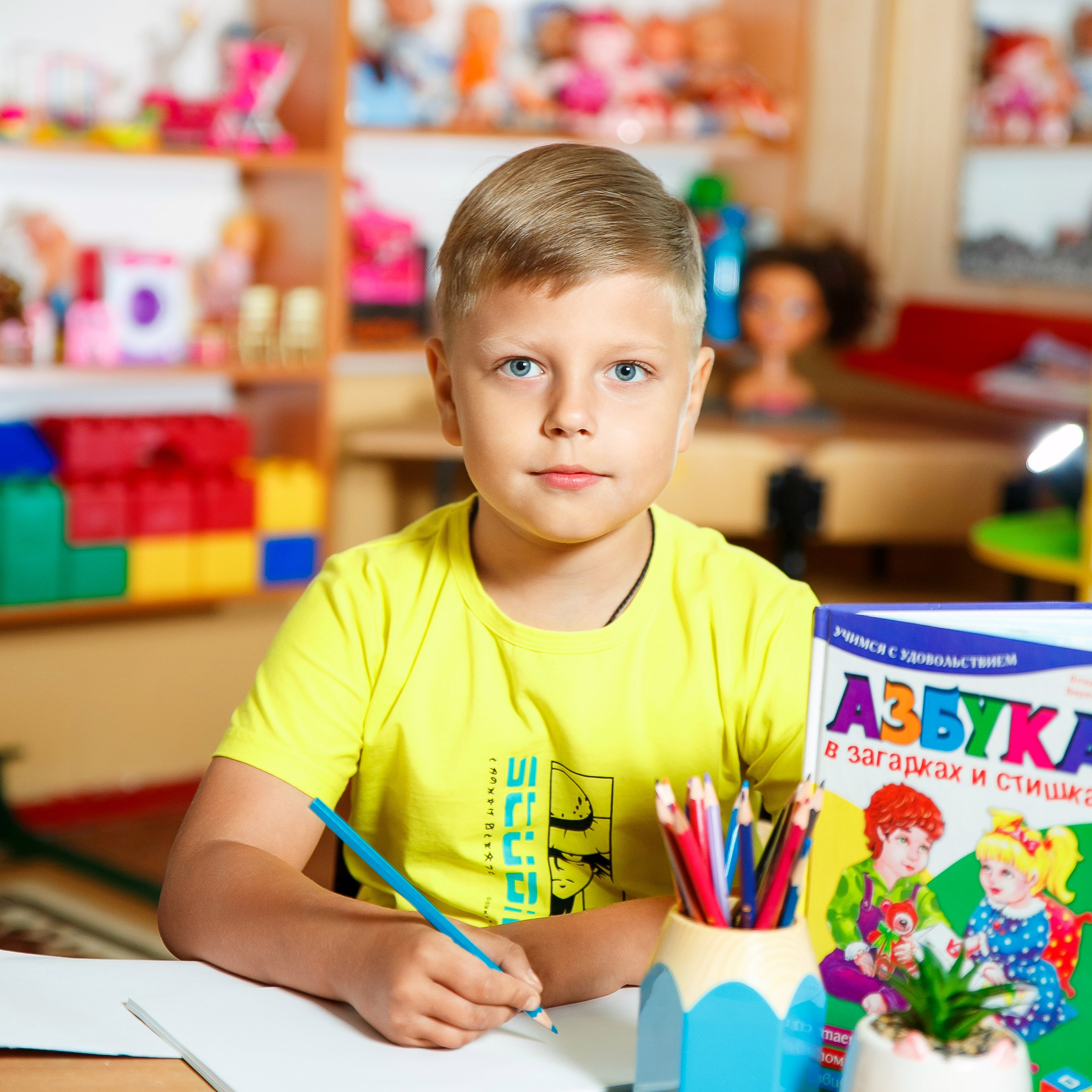 Выпускные альбомы в Донецке и ДНР. Фотограф Донецк и ДНР