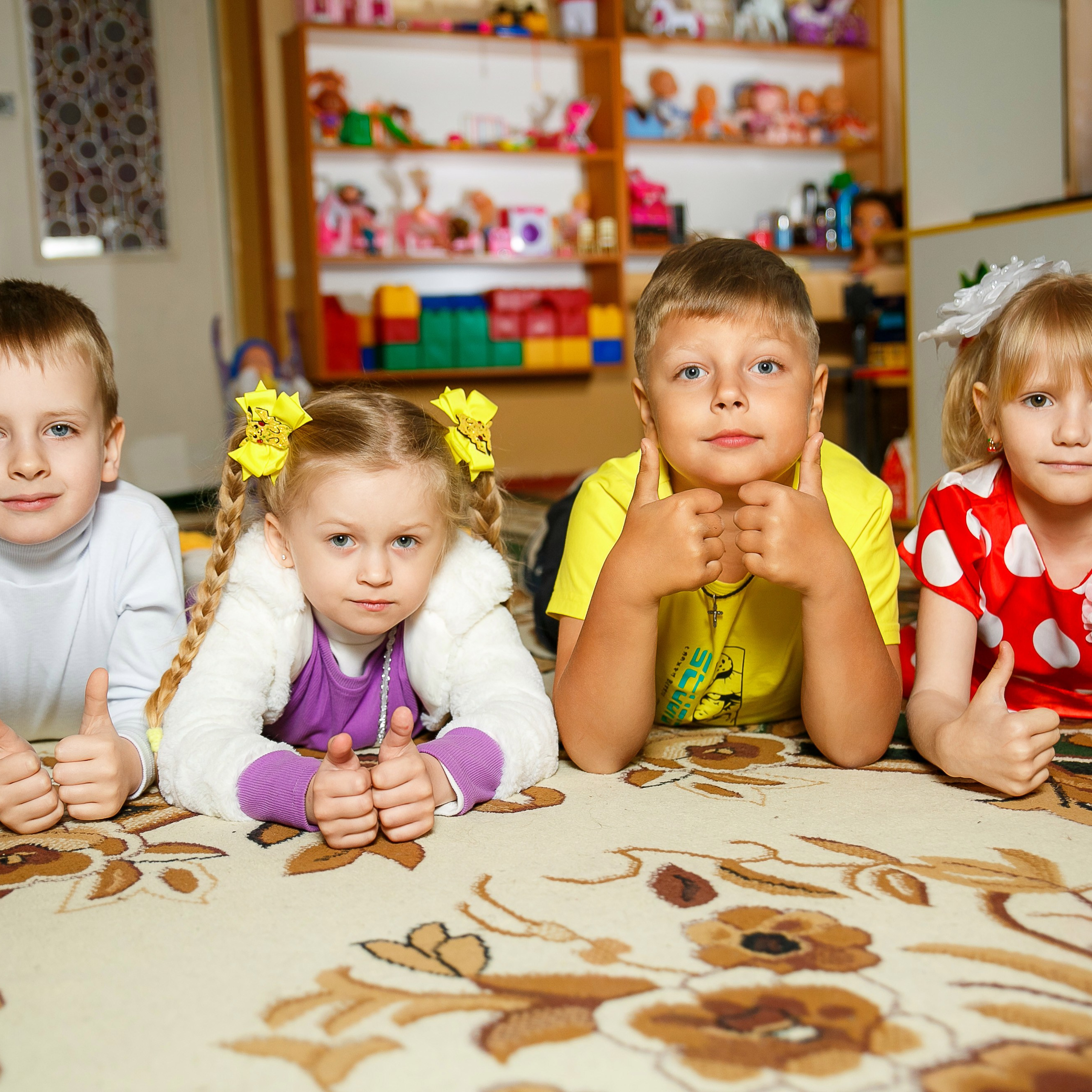 Выпускные альбомы в Донецке и ДНР. Фотограф Донецк и ДНР