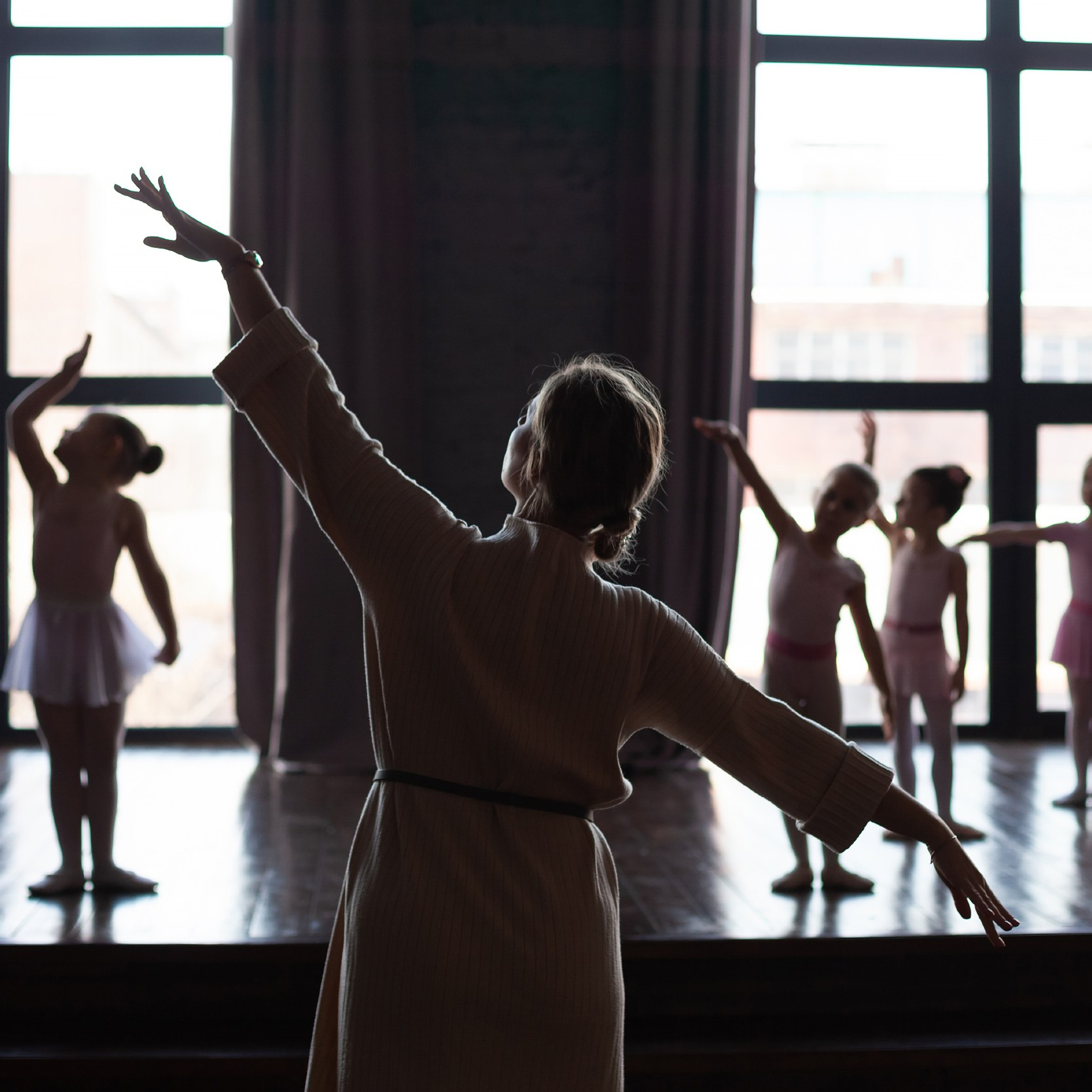 Танцевальные студии