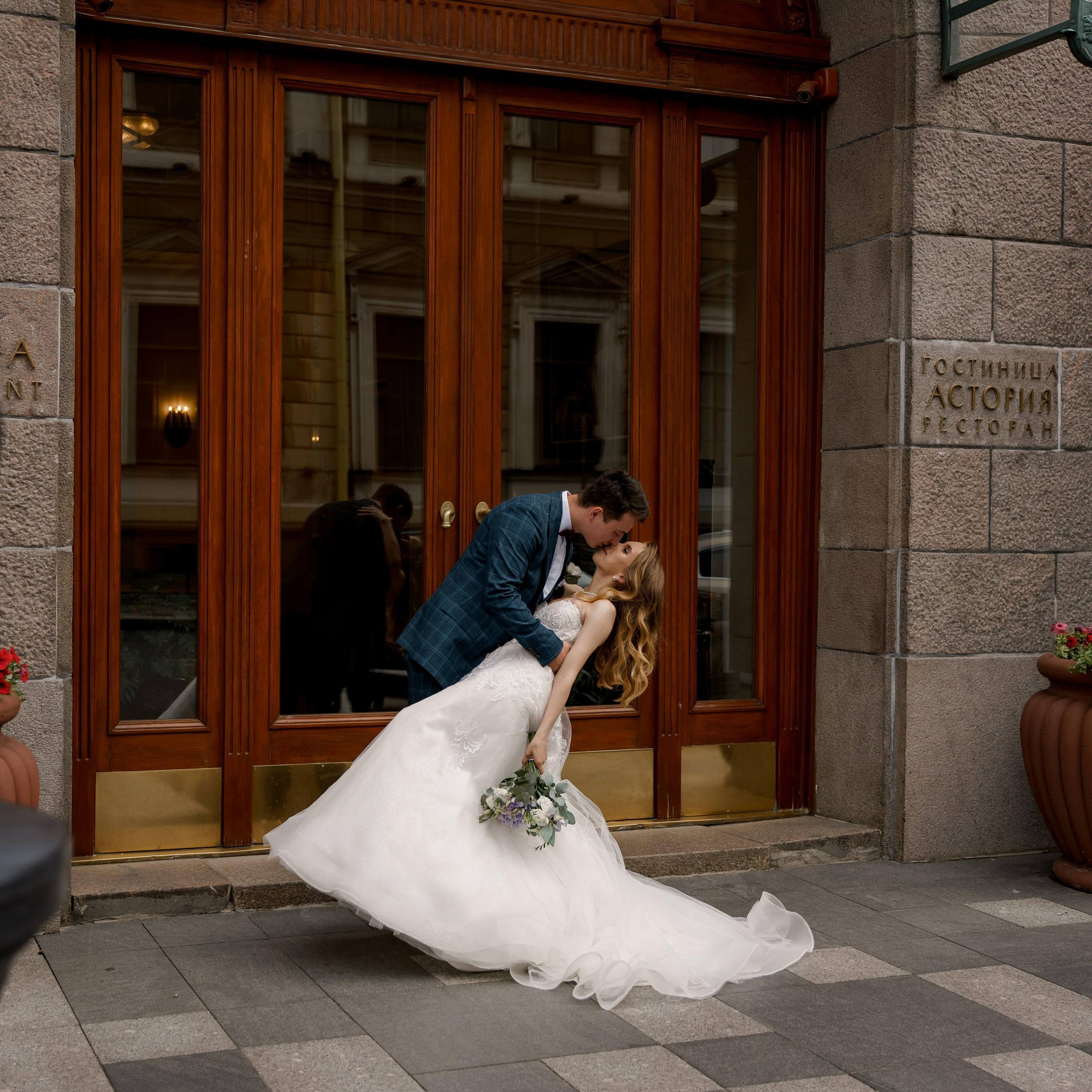 Отзывы. Свадебный фотограф Санкт-Петербург Акбулатов Руслан
