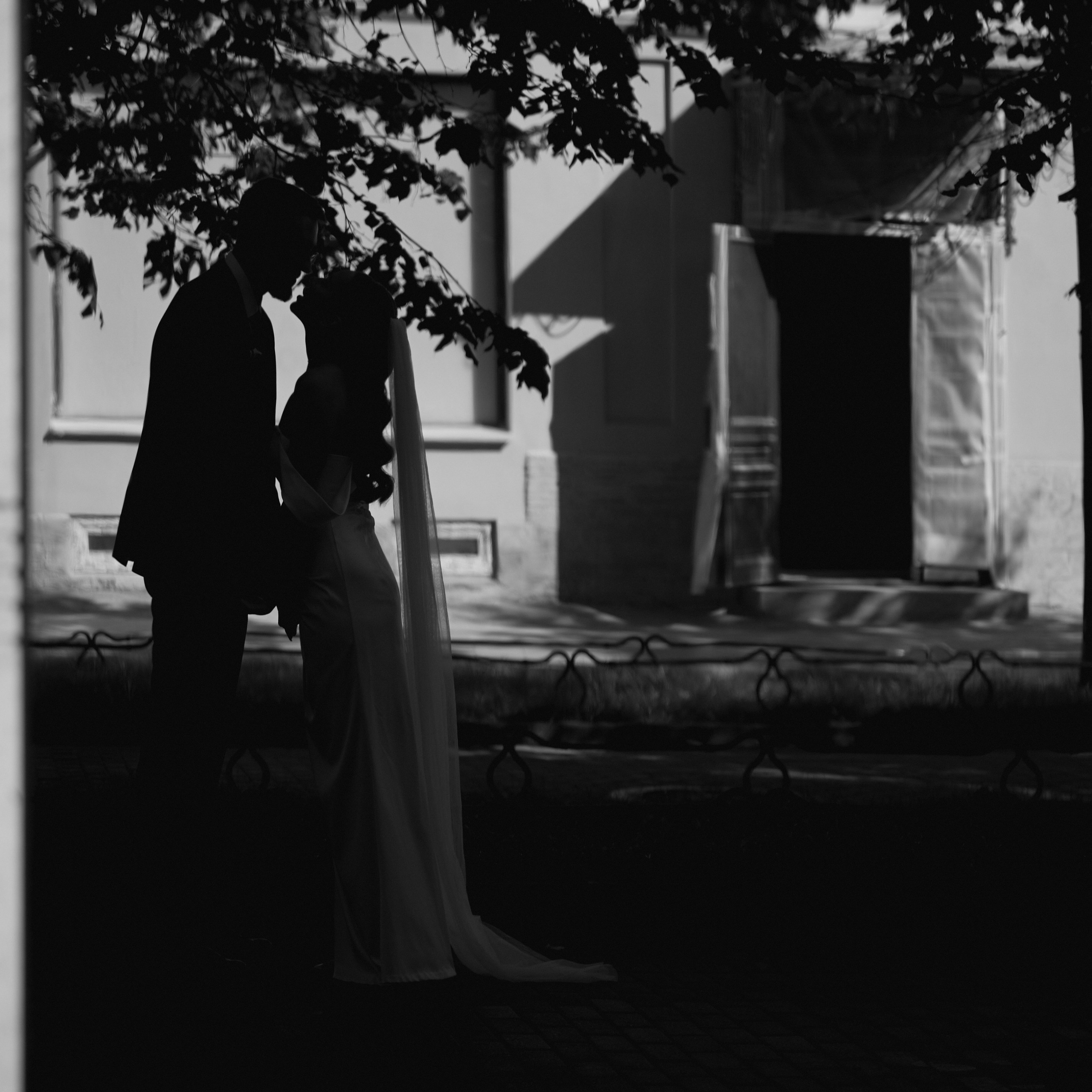 Всё начинается с любви