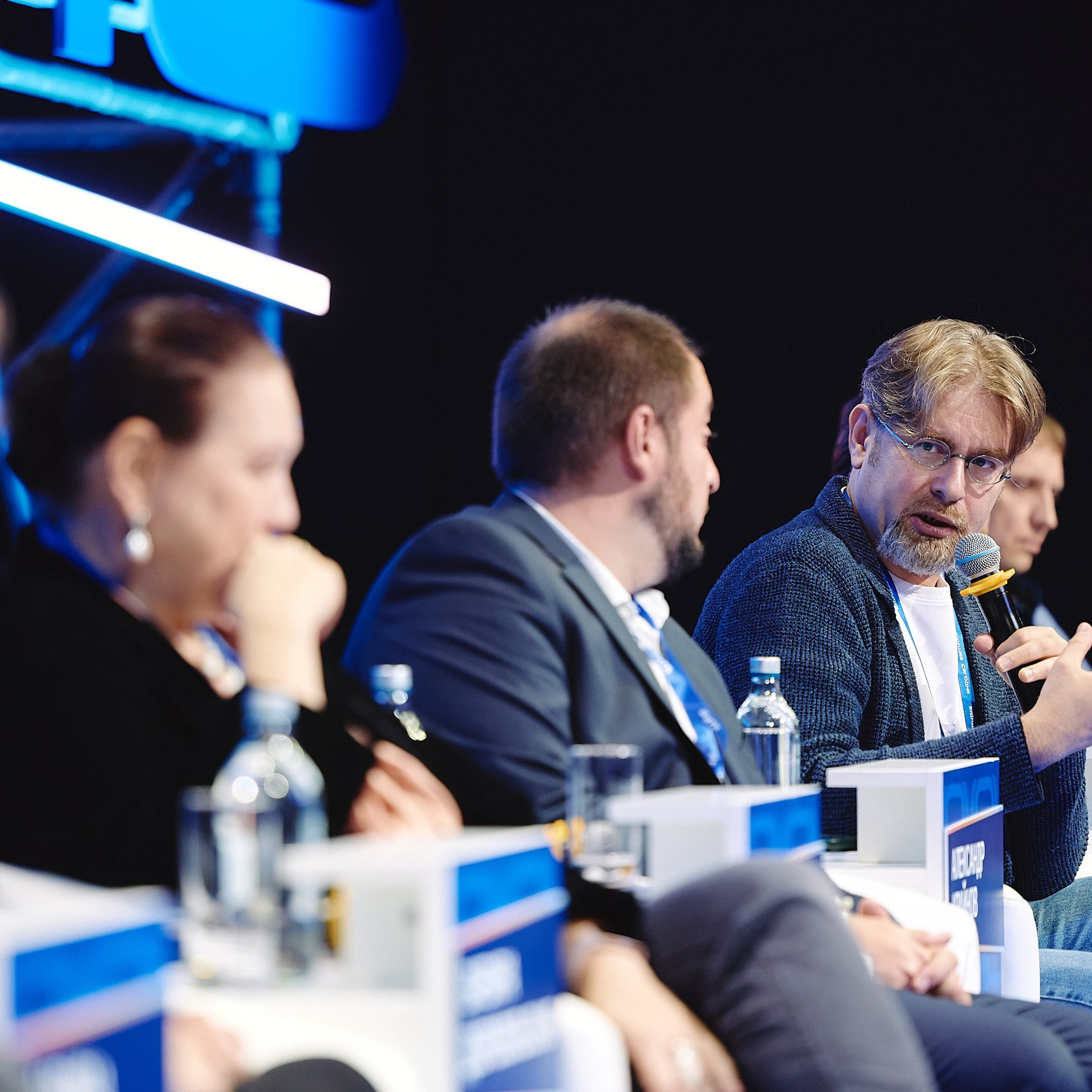 ФИНОПОЛИС 2025. Съёмка для холдинга «Т1» и «ТОЧКА БАНК». Фотограф Григорий Сотников