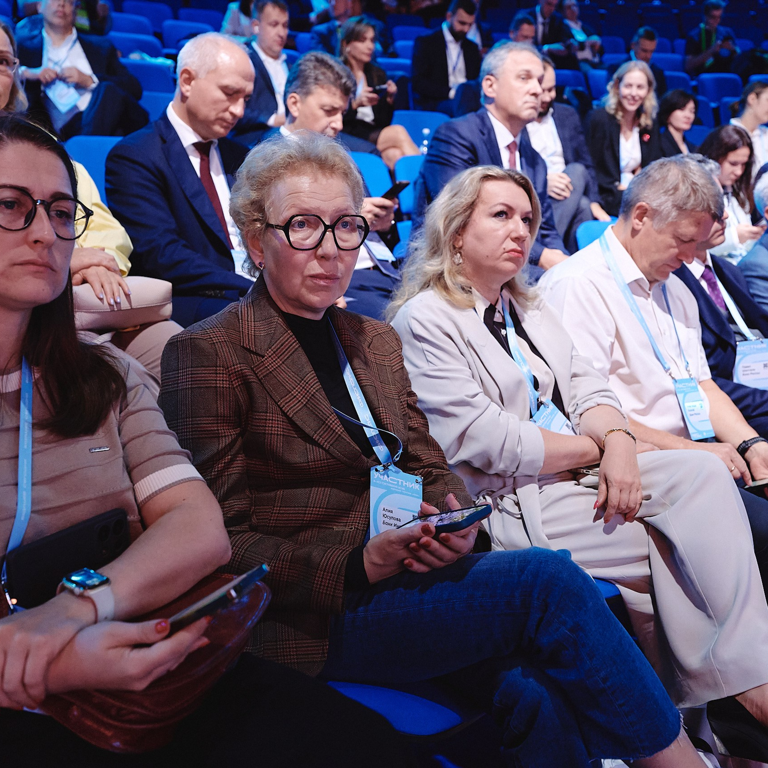 ФИНОПОЛИС 2025. Съёмка для холдинга «Т1» и «ТОЧКА БАНК». Фотограф Григорий Сотников