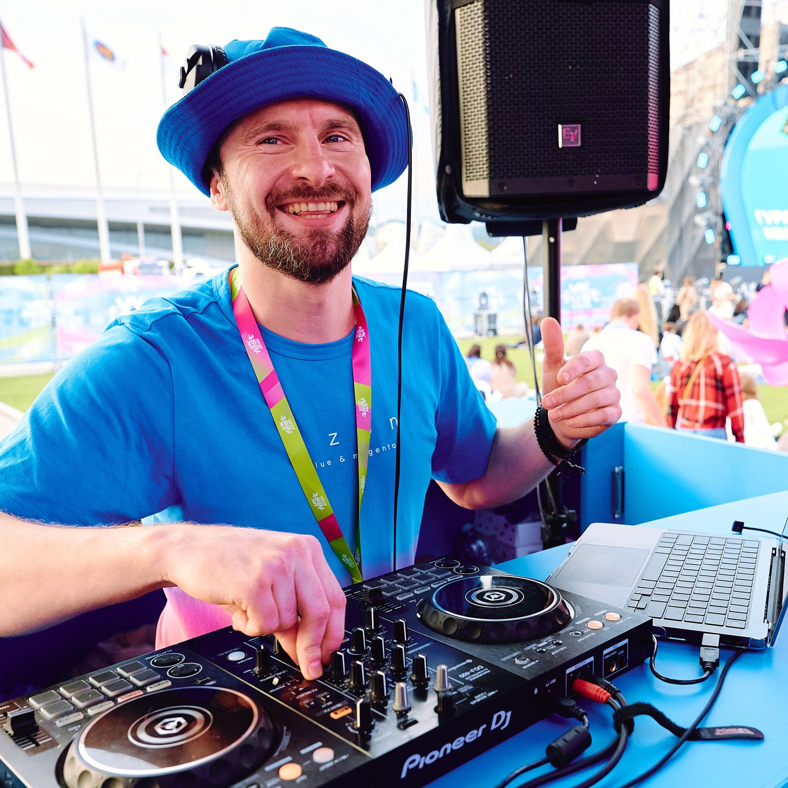 Стенд OZON на VK Fest. Фотограф Григорий Сотников