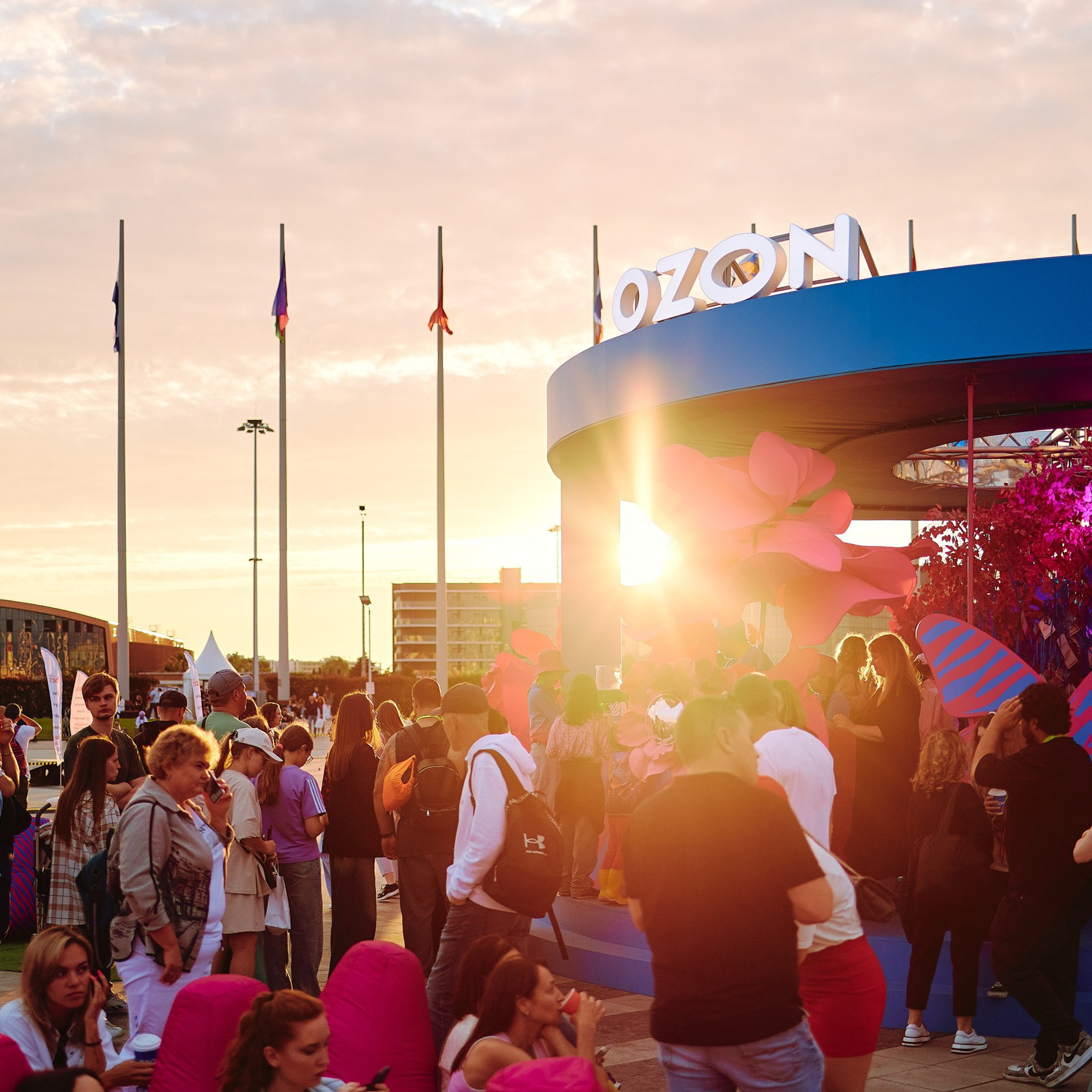 Стенд OZON на VK Fest. Фотограф Григорий Сотников