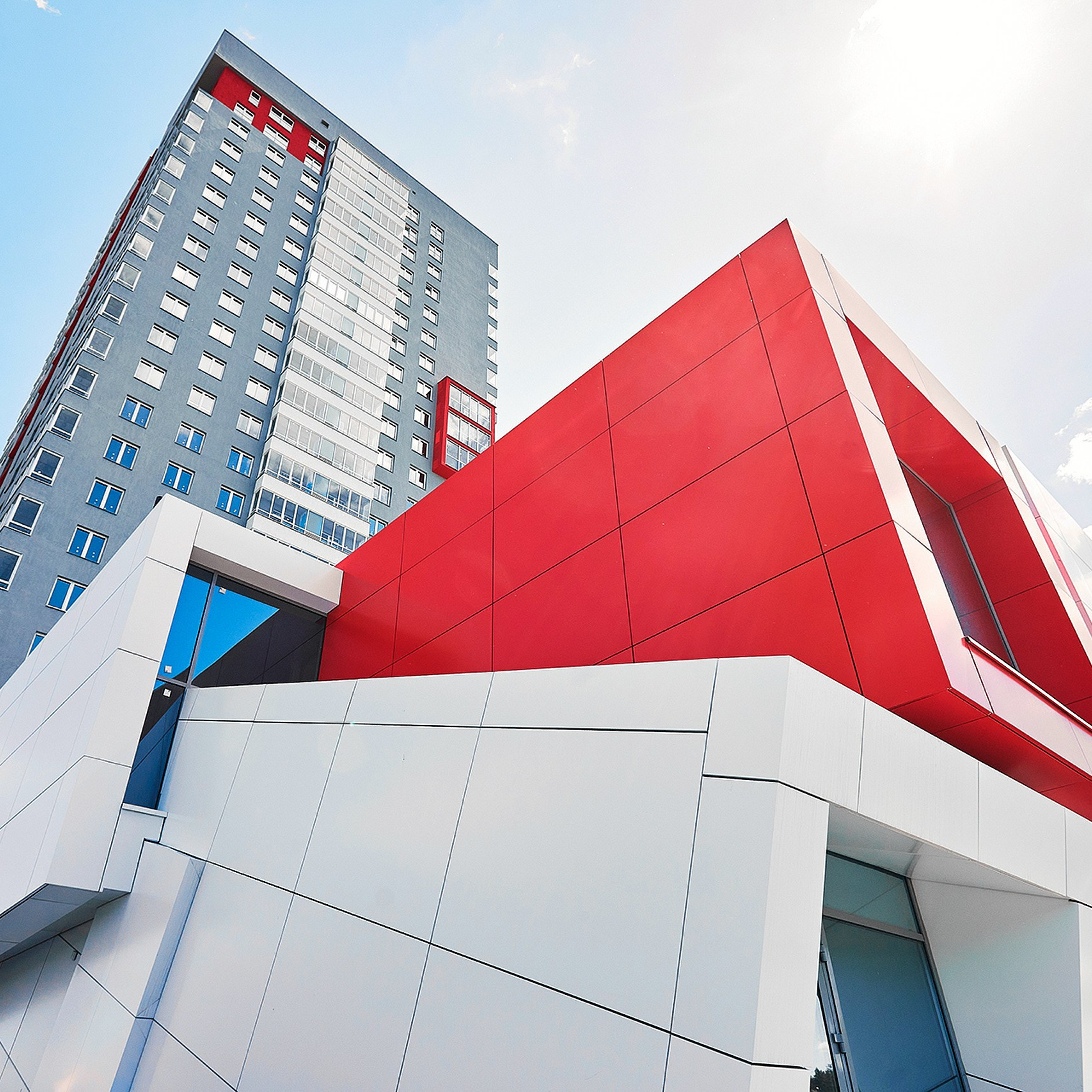 Фасады компании «Позитив Строй», г. Челябинск. Фотограф Григорий Сотников