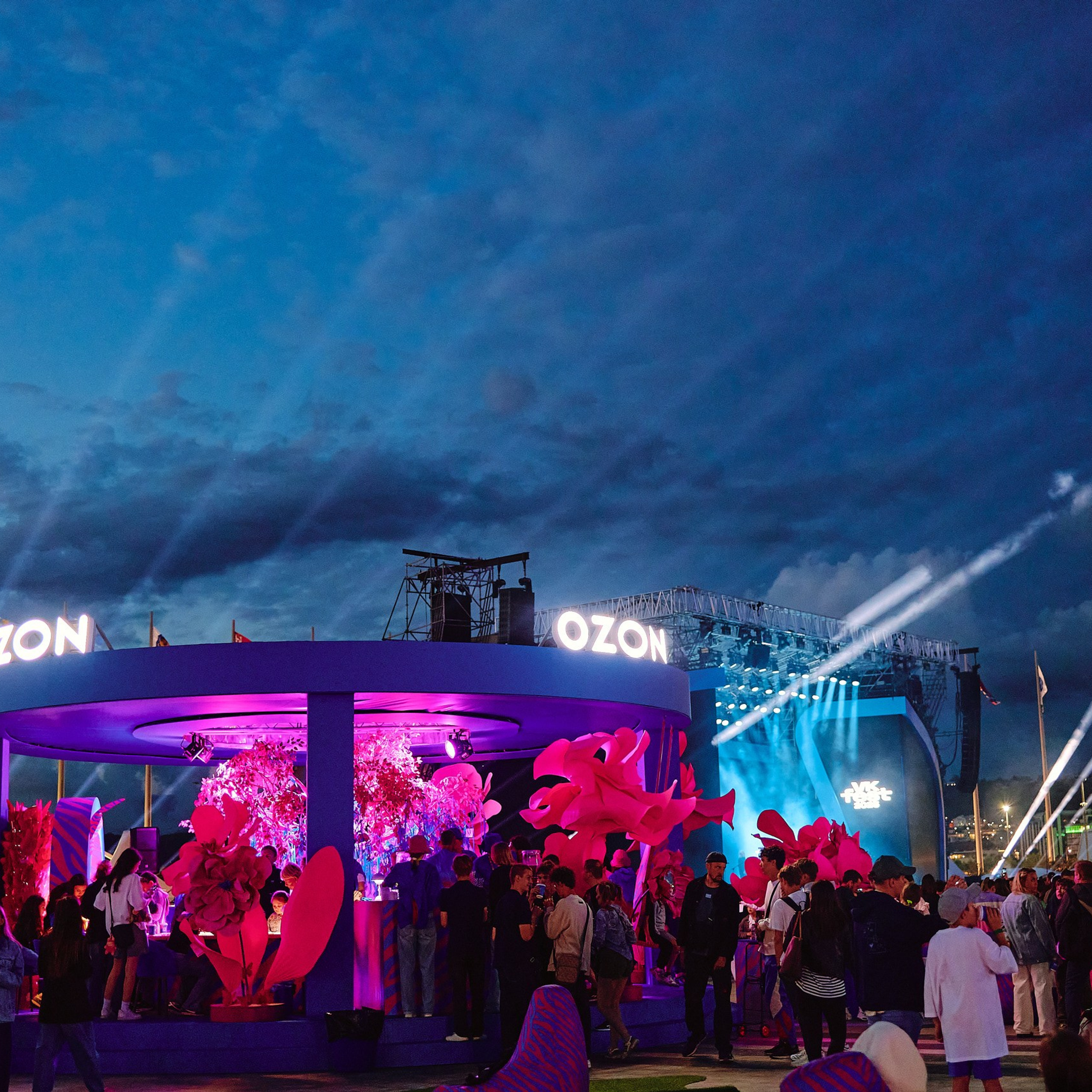 Стенд OZON на VK Fest. Фотограф Григорий Сотников
