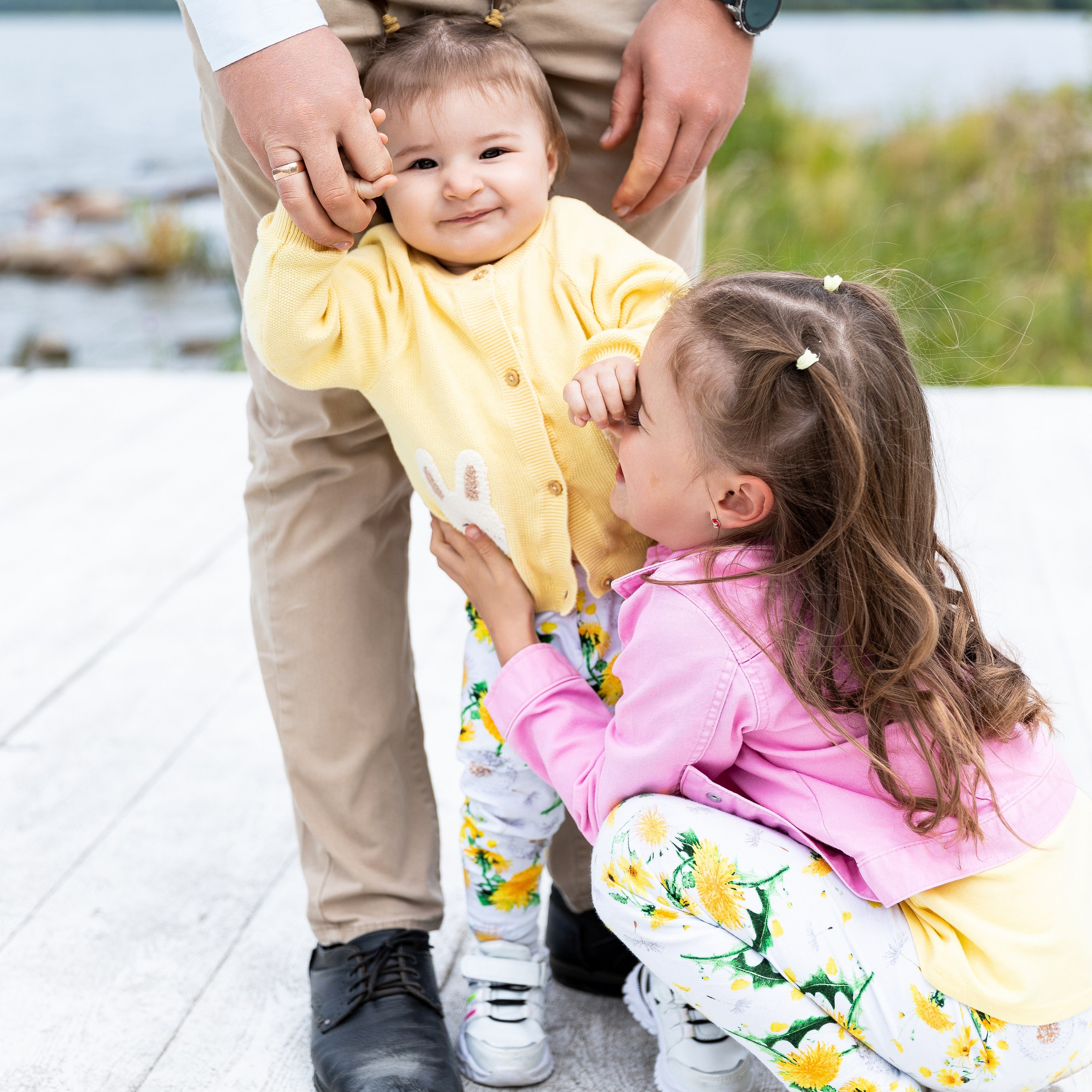 Саша, Лёша, Вика и Ксюша