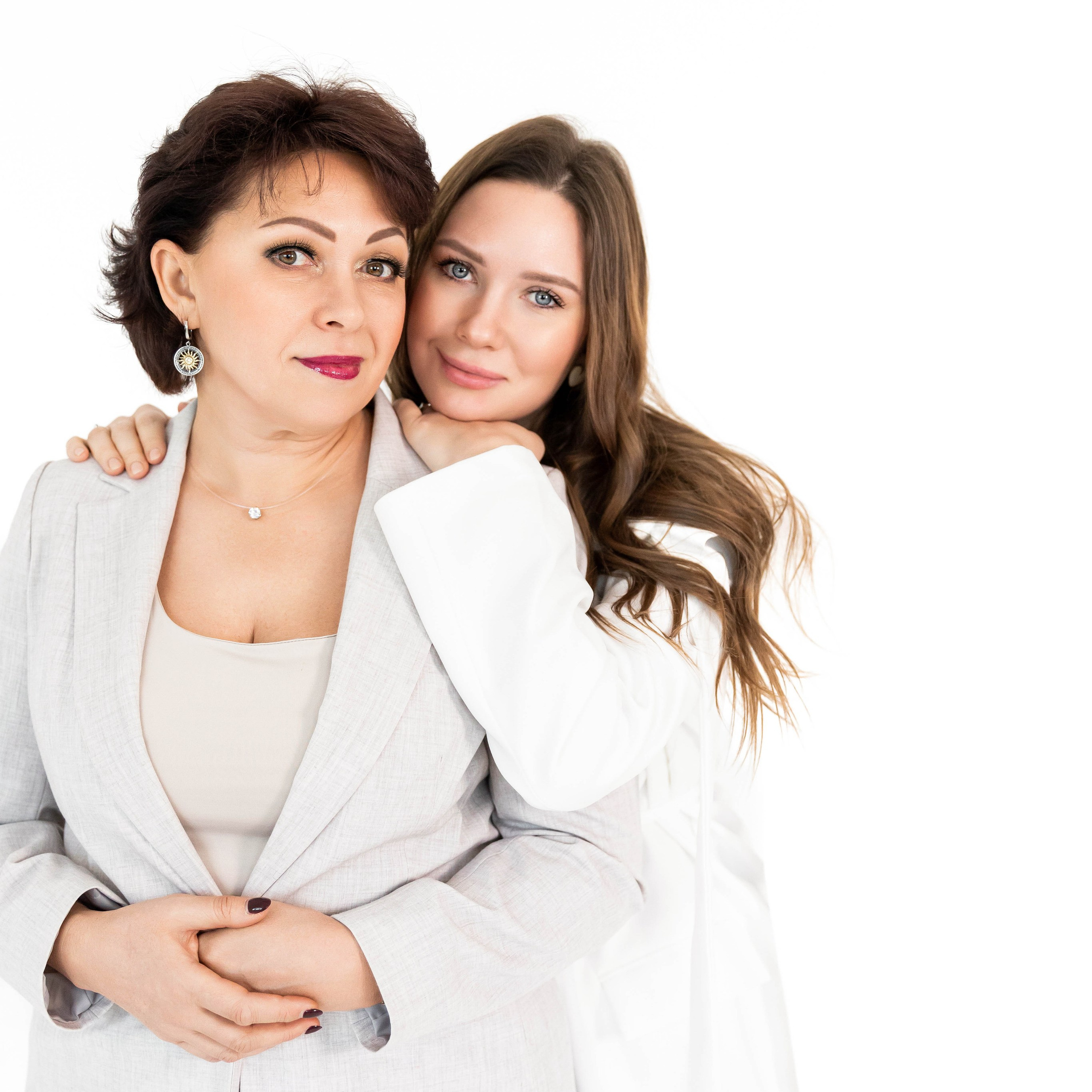 Настя, Ваня, Светлана, Елена и Саша