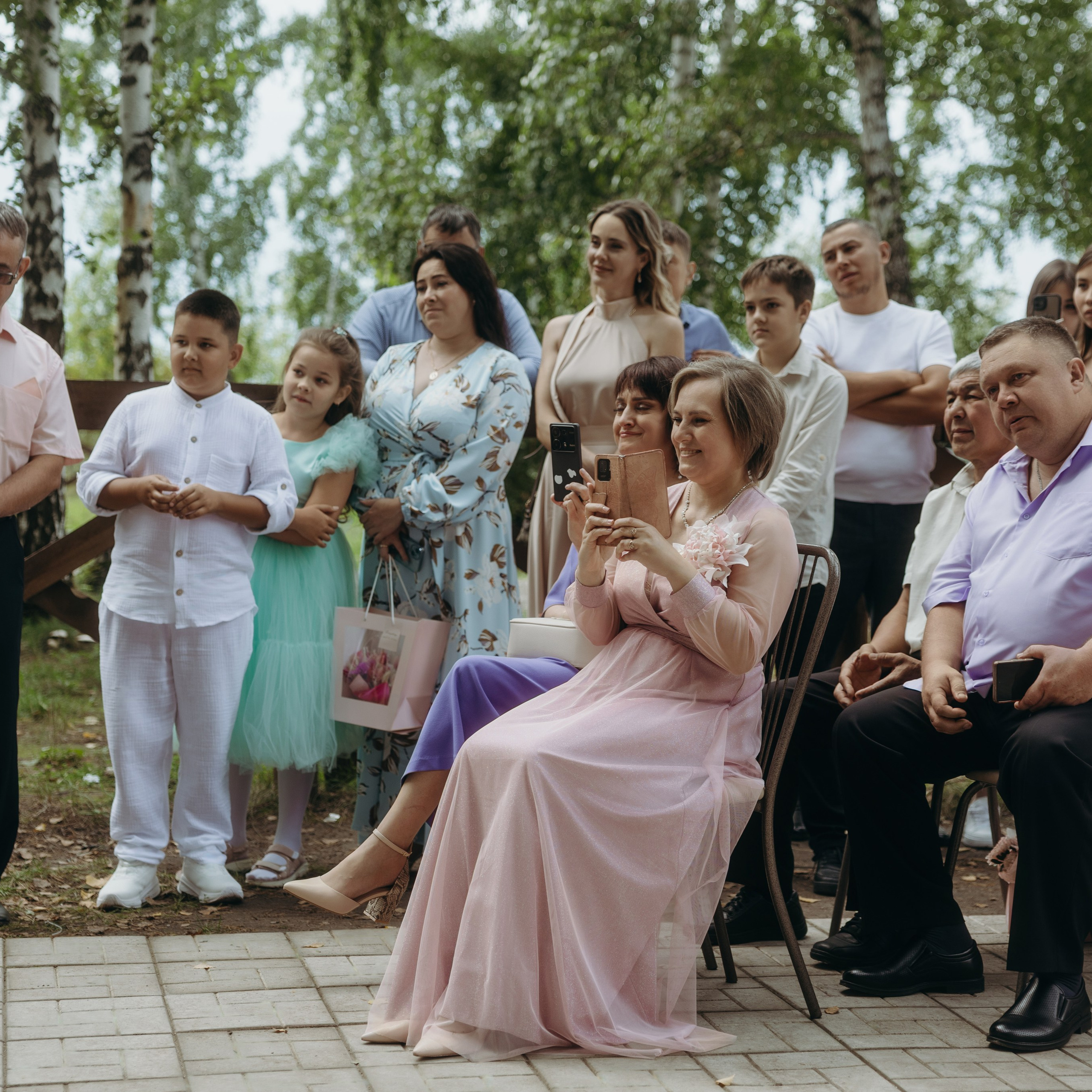 Она сияет для него. Свадебные фотограф и видеограф в Новосибирске — БОС