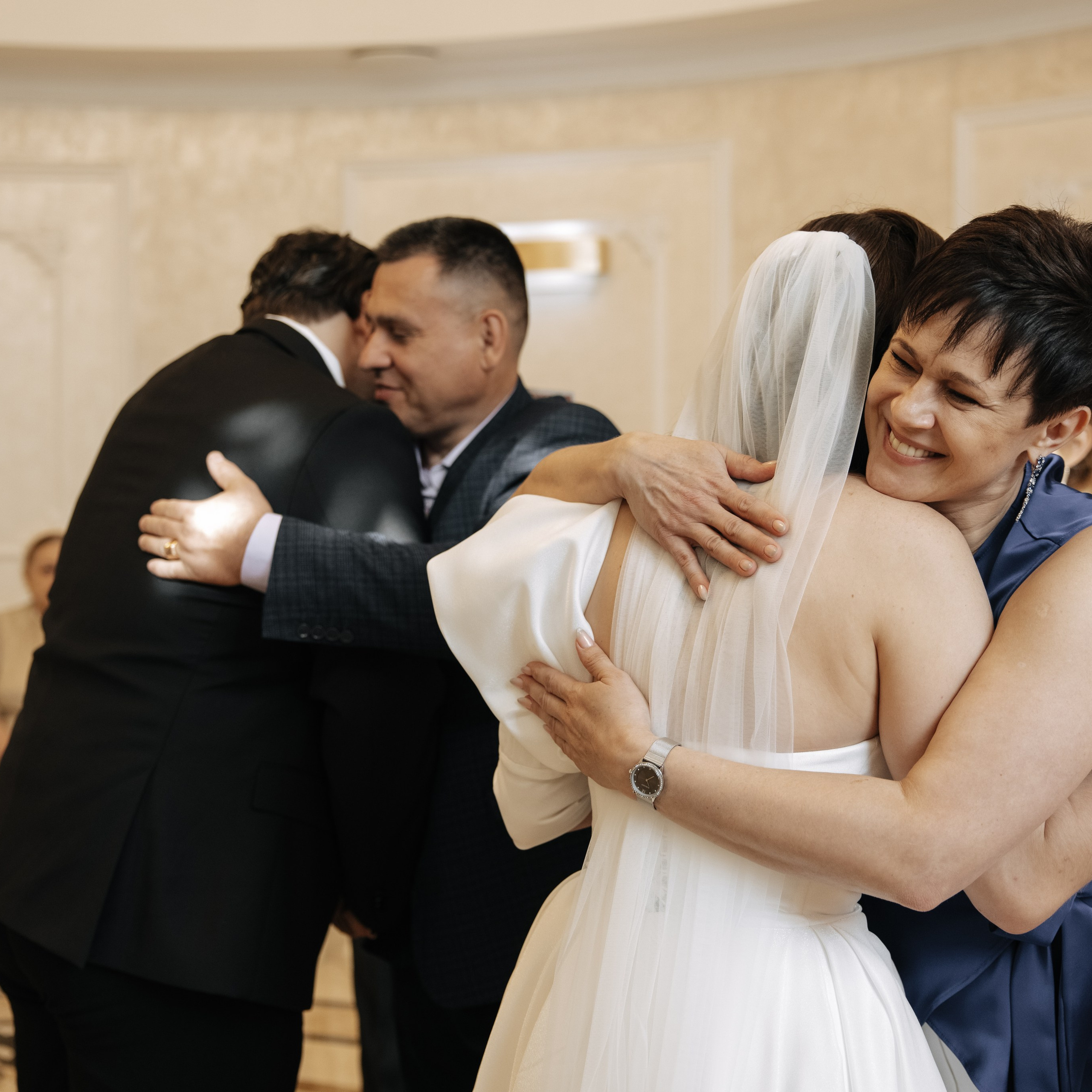 KINOLOVE. Свадебные фотограф и видеограф в Новосибирске — БОС