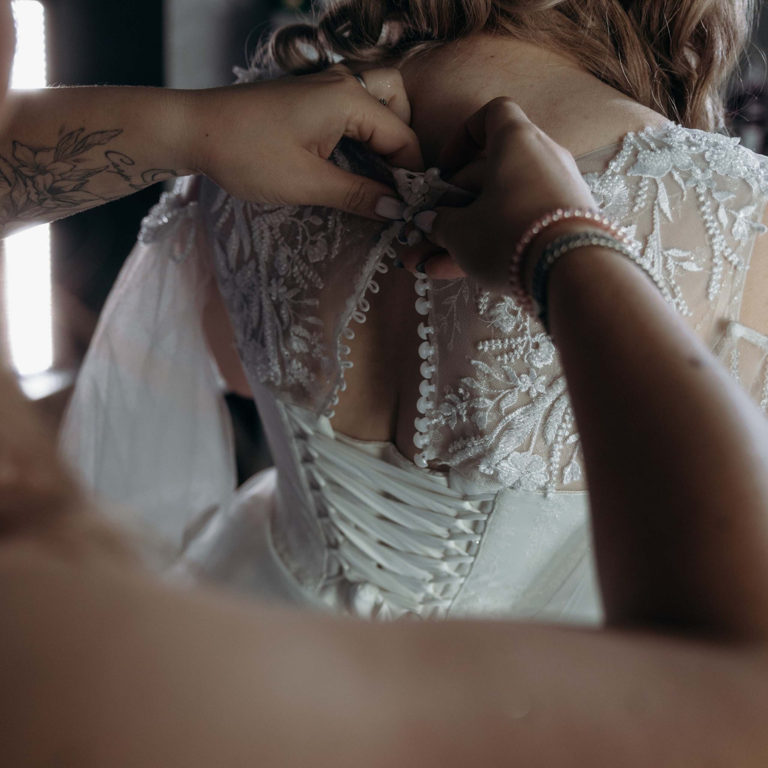 Чумачечие и Красивые. Свадебные фотограф и видеограф в Новосибирске — БОС