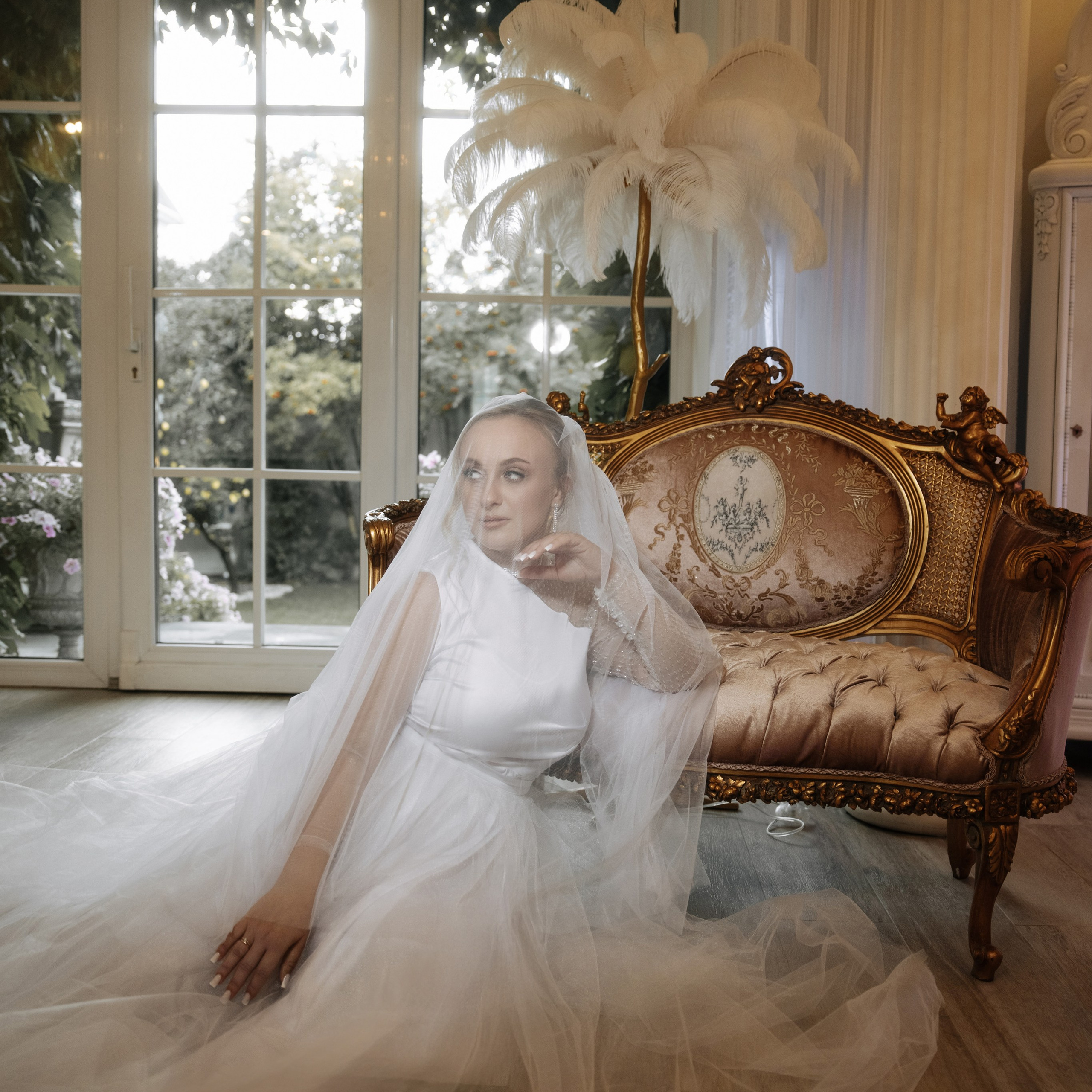 Она сияет для него. Свадебные фотограф и видеограф в Новосибирске — БОС