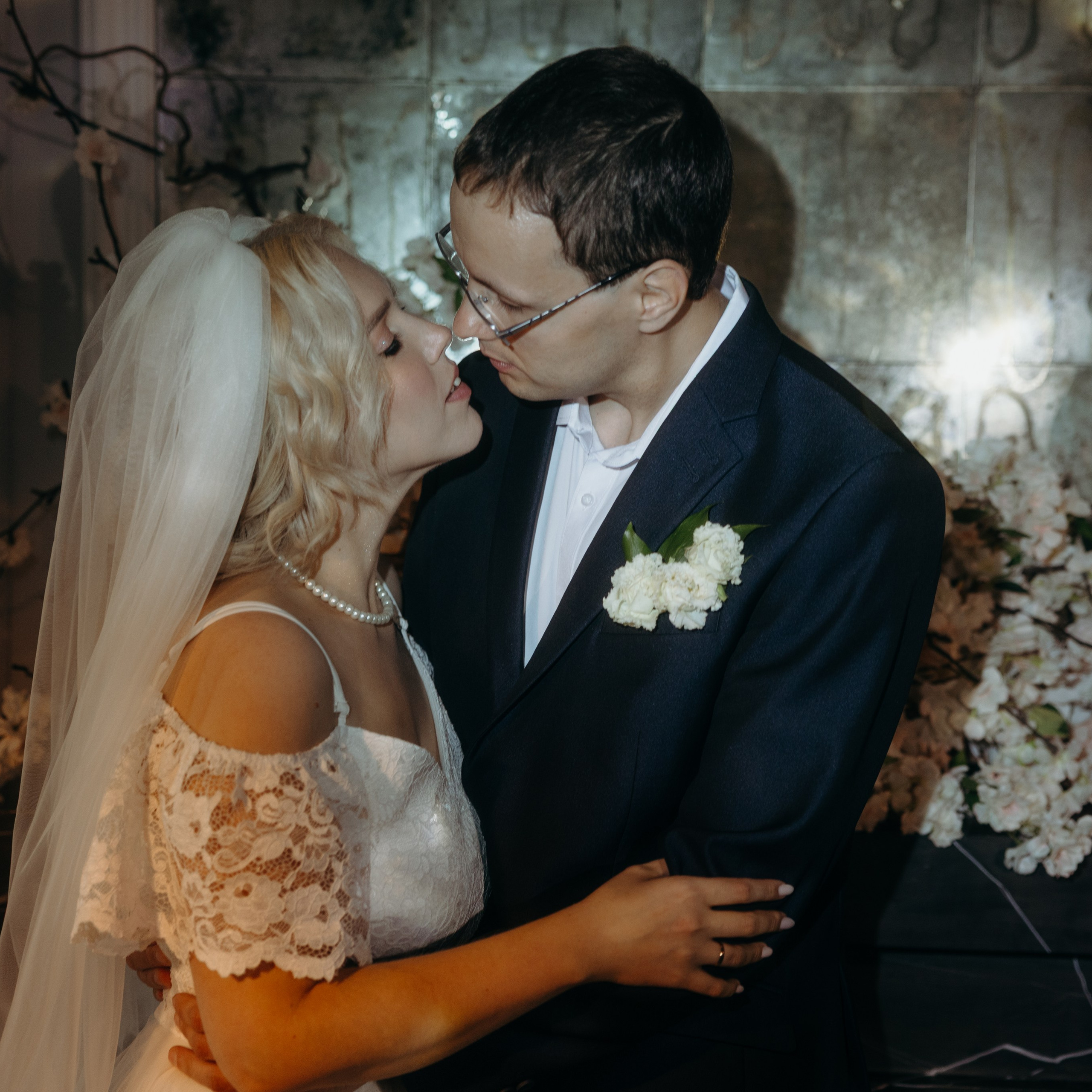 Радость в каждой минуте / Дмитрий и Кристина. Свадебные фотограф и видеограф в Новосибирске — БОС