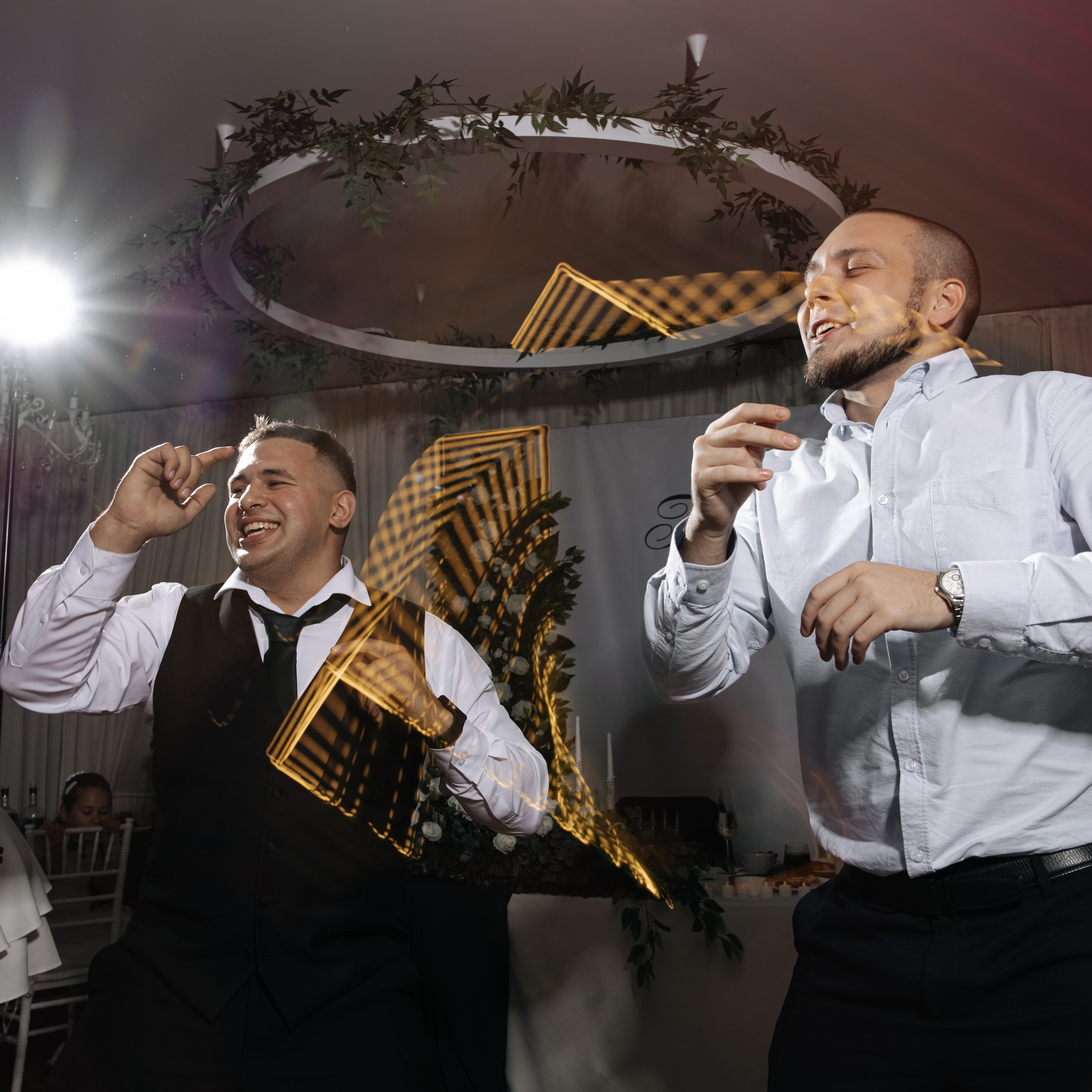 Чумачечие и Красивые. Свадебные фотограф и видеограф в Новосибирске — БОС