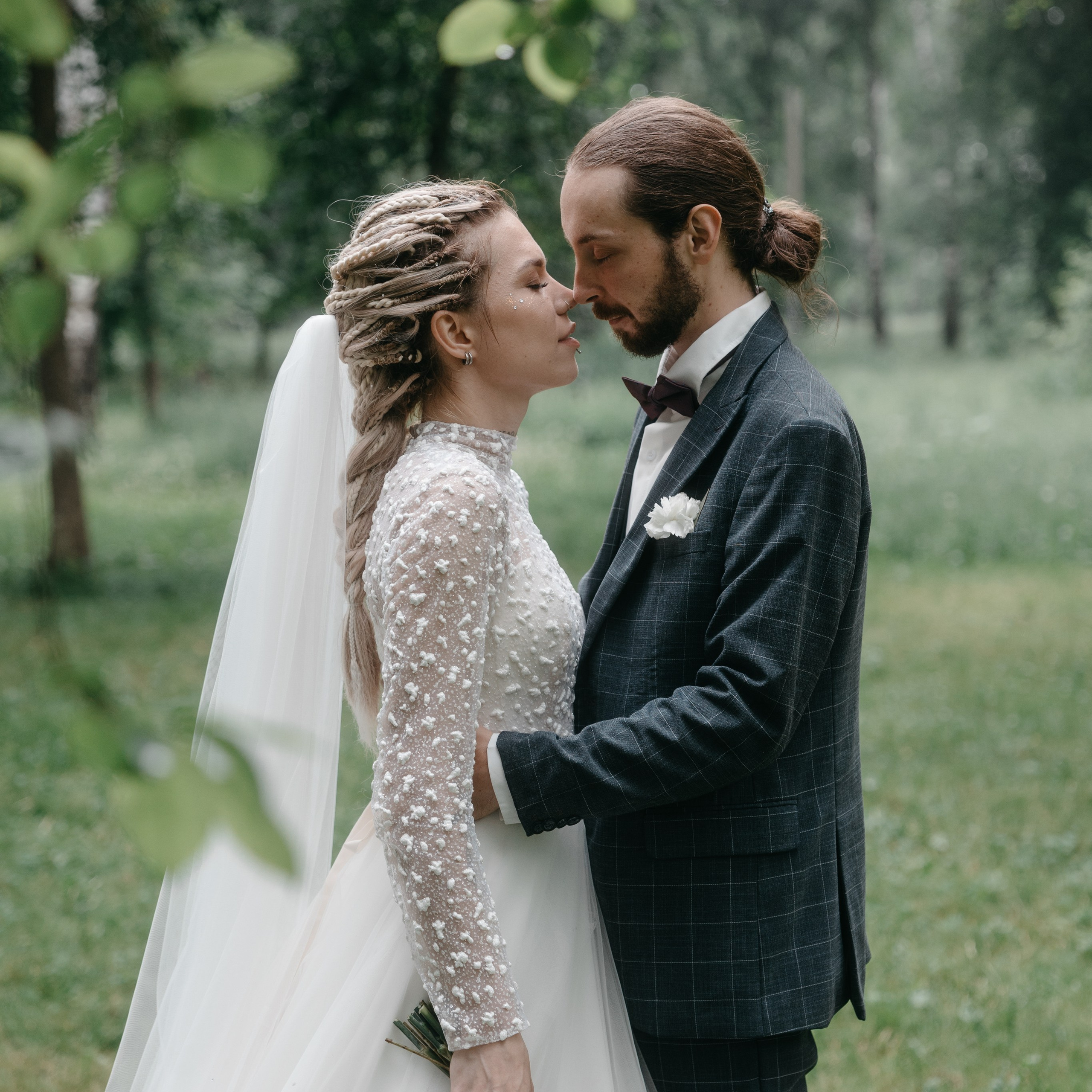 Неформальная ЛЮБОВЬ / Влад и Настя. Свадебные фотограф и видеограф в Новосибирске — БОС