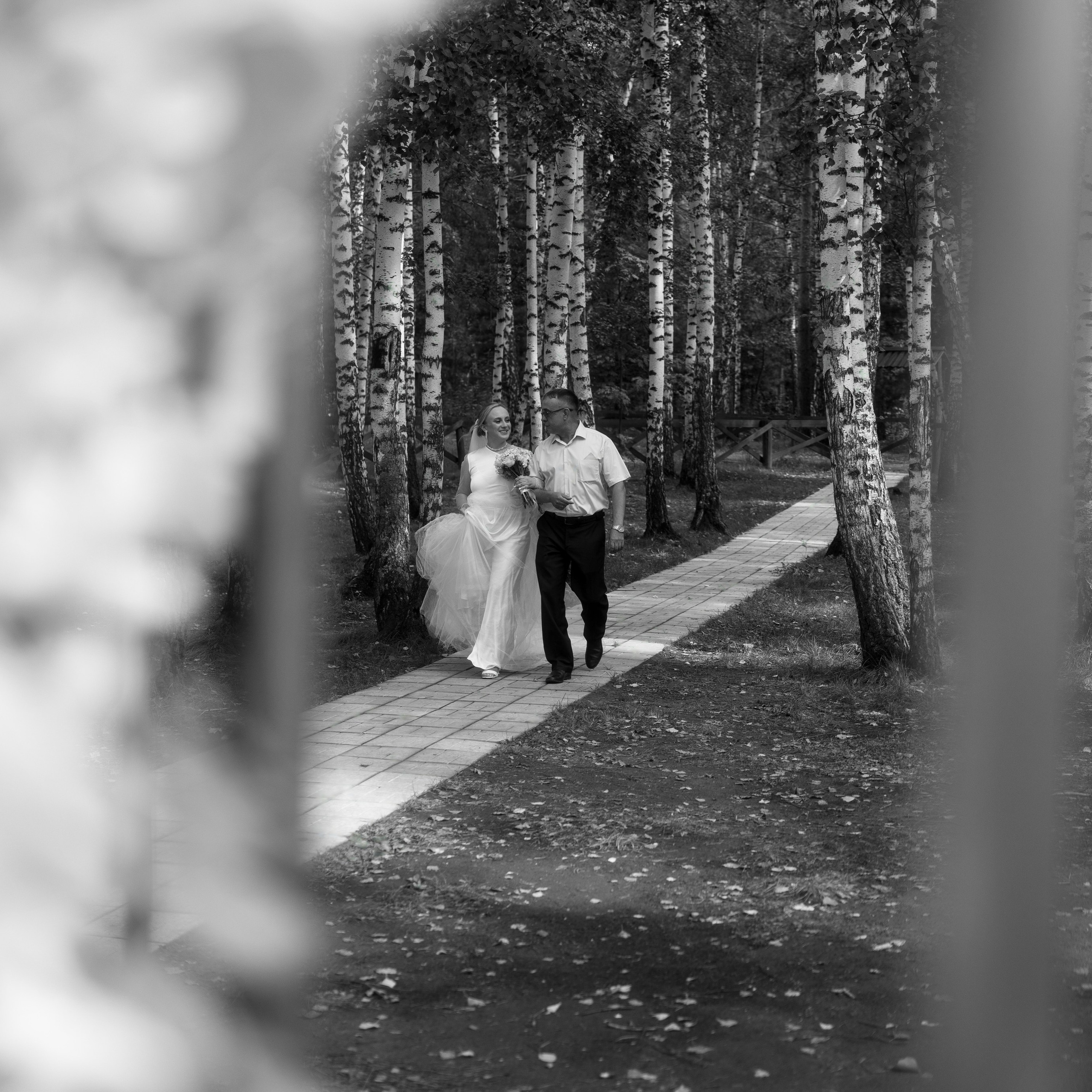 Она сияет для него. Свадебные фотограф и видеограф в Новосибирске — БОС