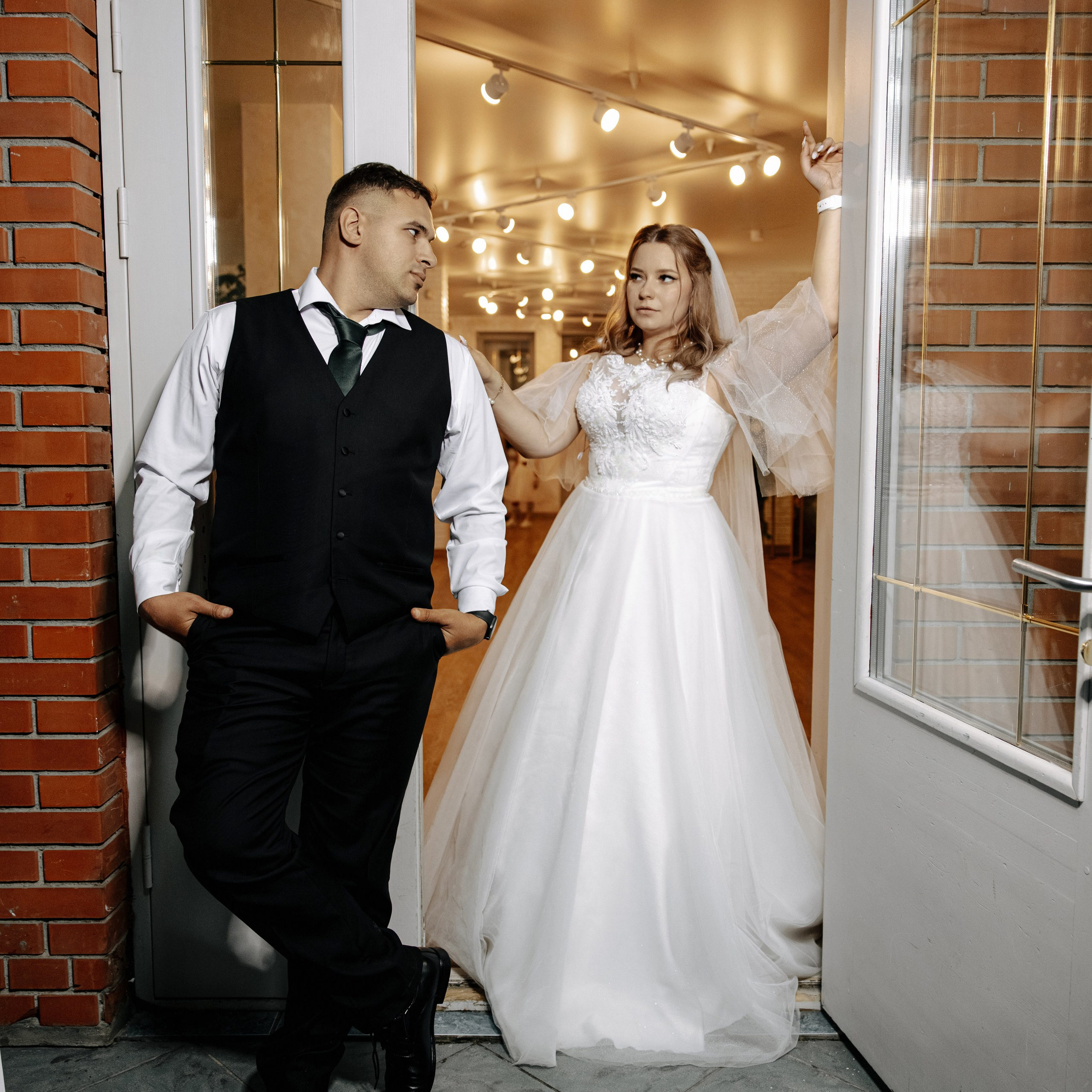 Чумачечие и Красивые. Свадебные фотограф и видеограф в Новосибирске — БОС