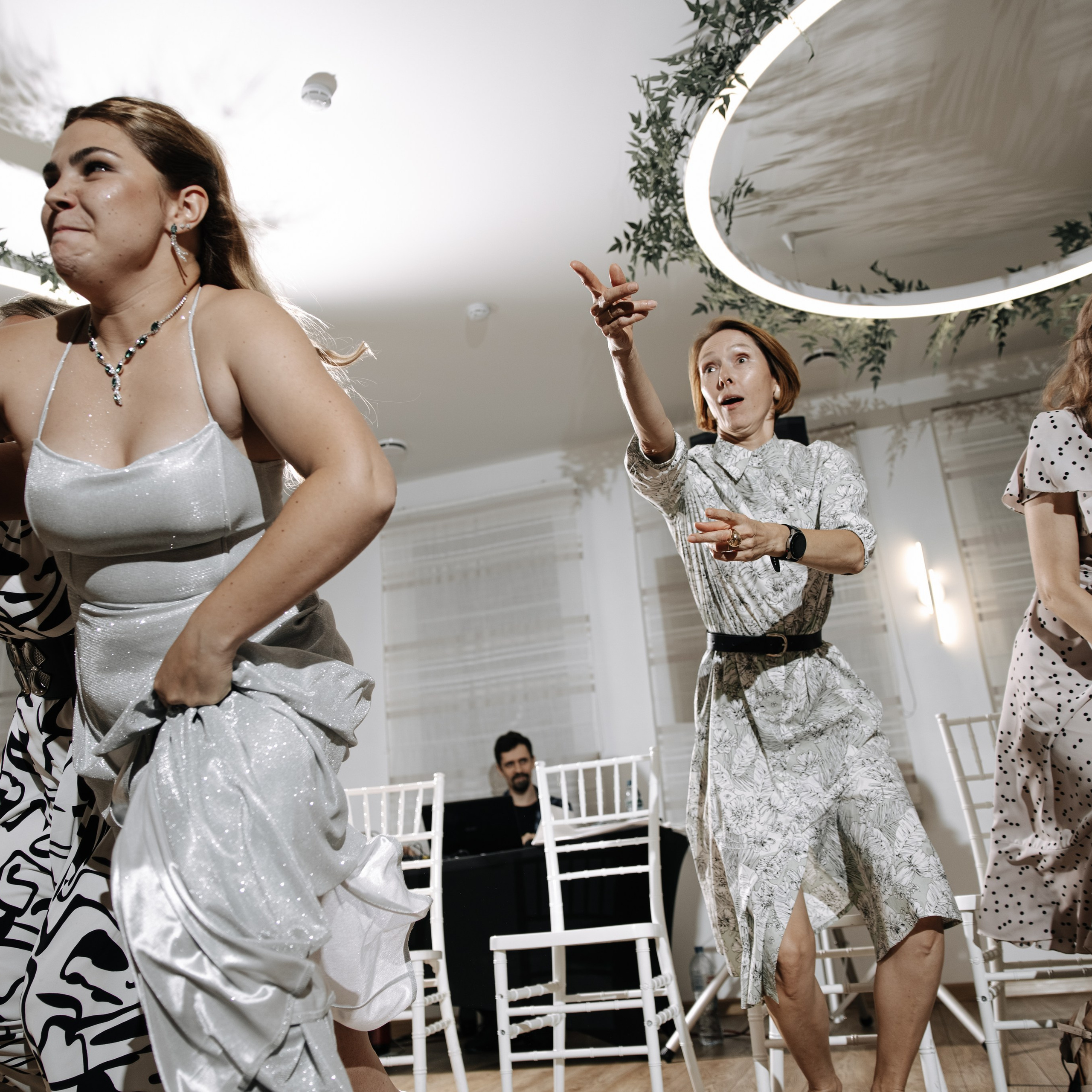 Чумачечие и Красивые. Свадебные фотограф и видеограф в Новосибирске — БОС