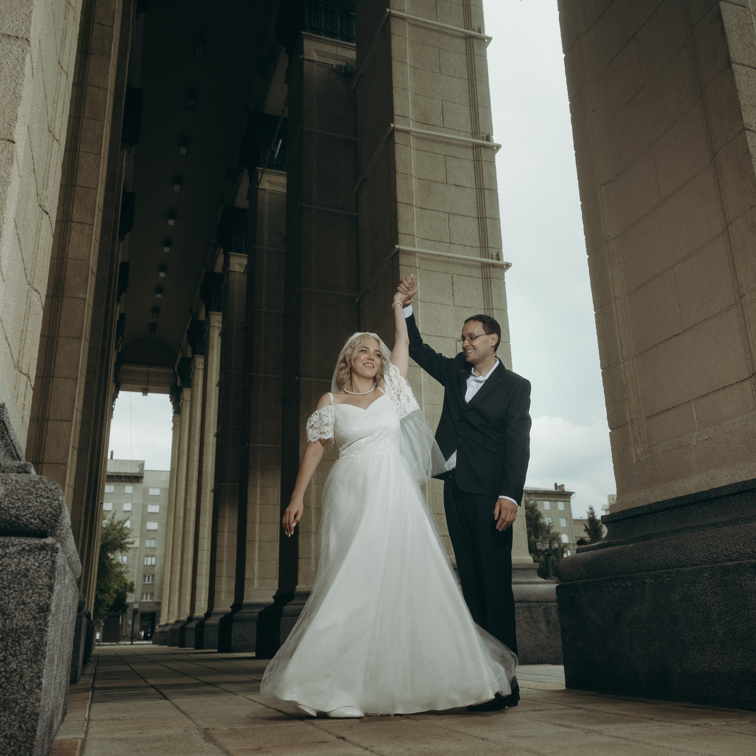 Радость в каждой минуте / Дмитрий и Кристина. Свадебные фотограф и видеограф в Новосибирске — БОС