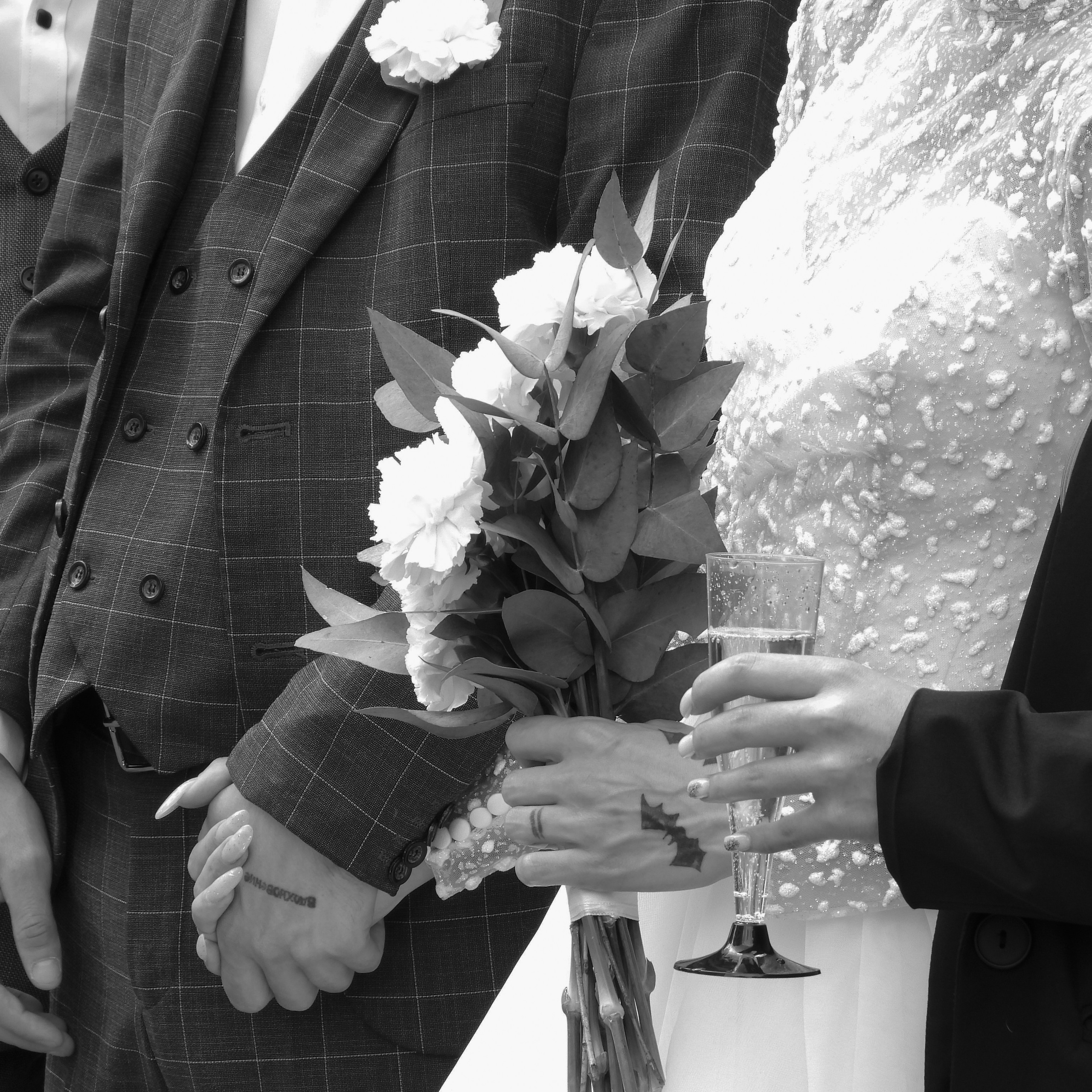 Неформальная ЛЮБОВЬ / Влад и Настя. Свадебные фотограф и видеограф в Новосибирске — БОС