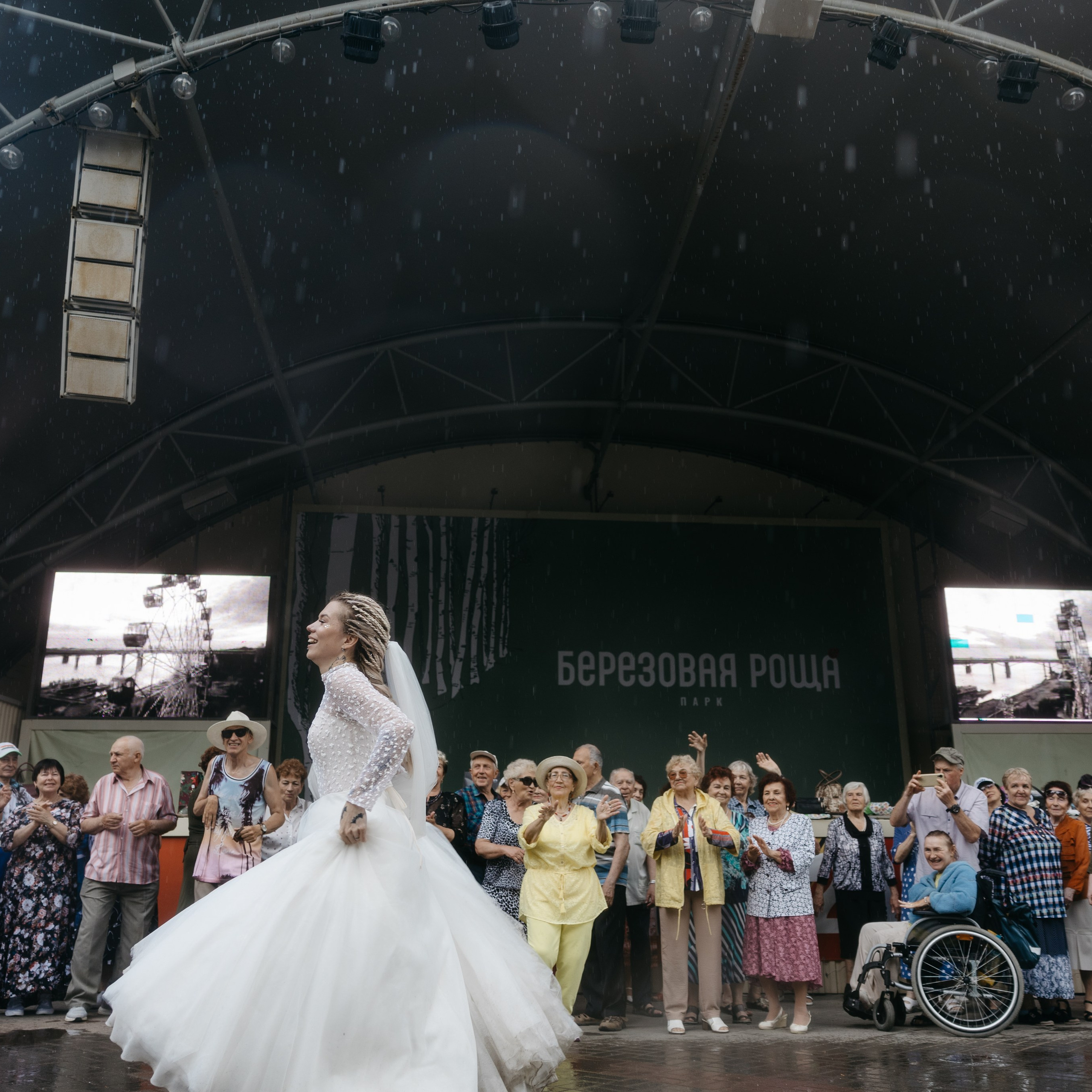 Неформальная ЛЮБОВЬ / Влад и Настя. Свадебные фотограф и видеограф в Новосибирске — БОС