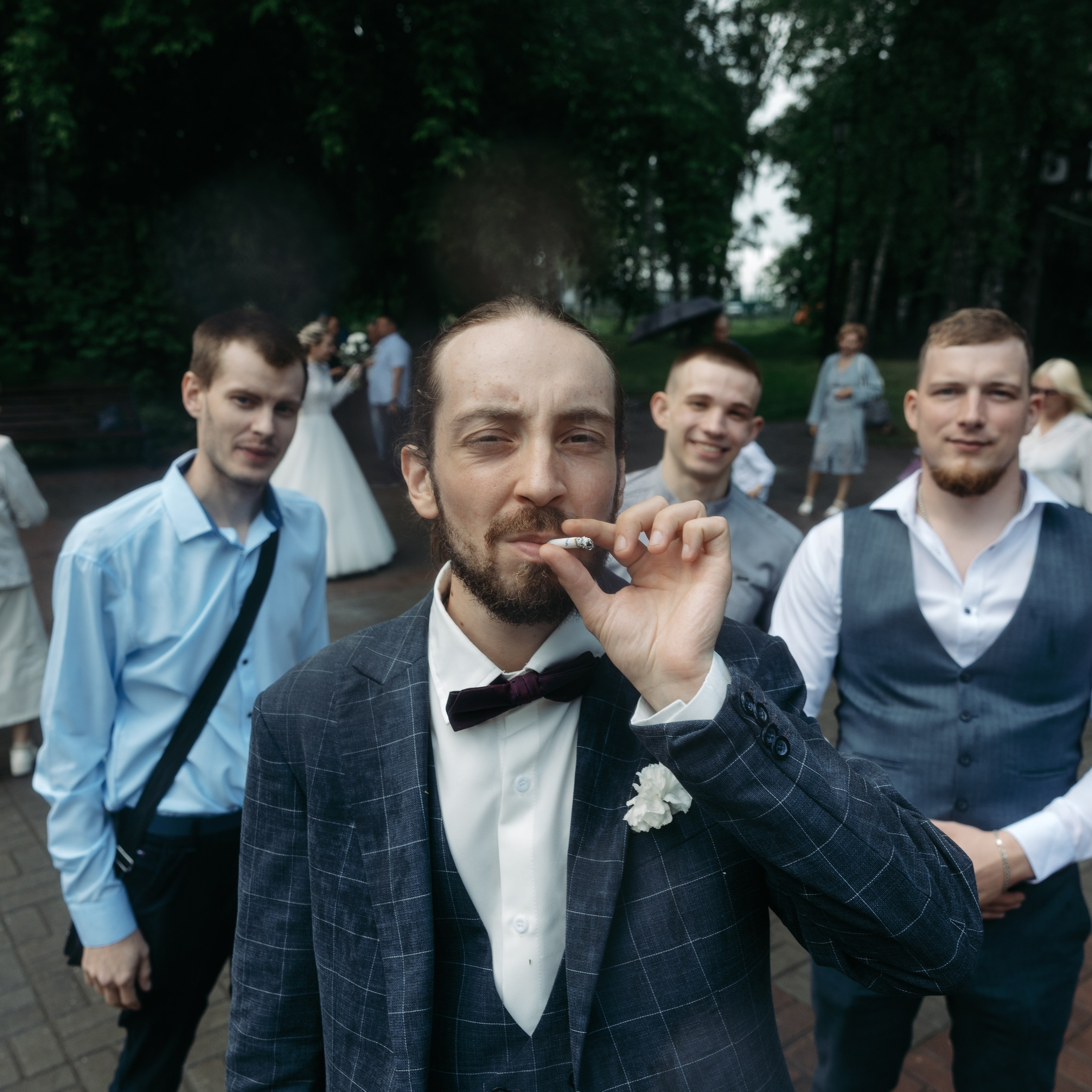 Неформальная ЛЮБОВЬ / Влад и Настя. Свадебные фотограф и видеограф в Новосибирске — БОС