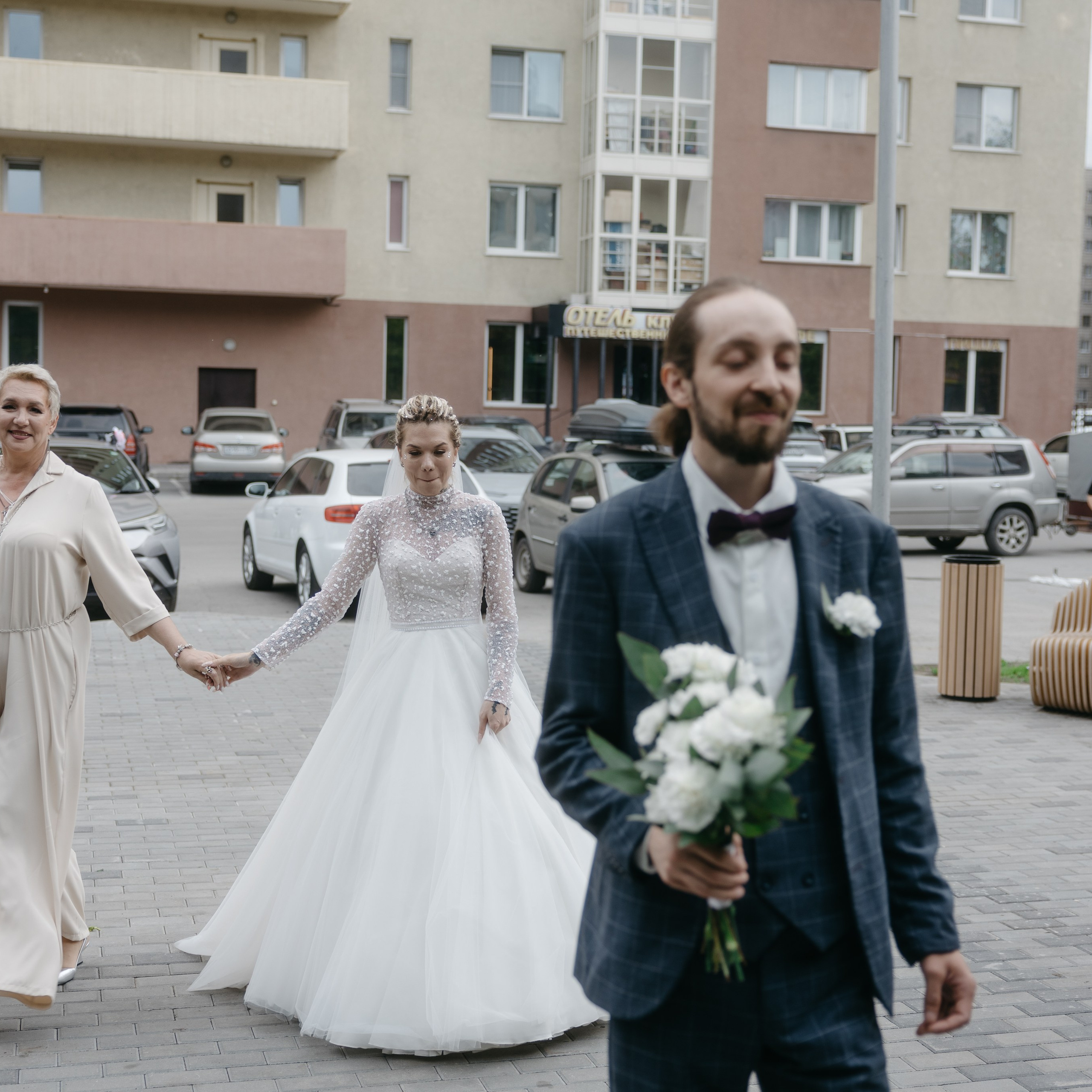 Неформальная ЛЮБОВЬ / Влад и Настя. Свадебные фотограф и видеограф в Новосибирске — БОС