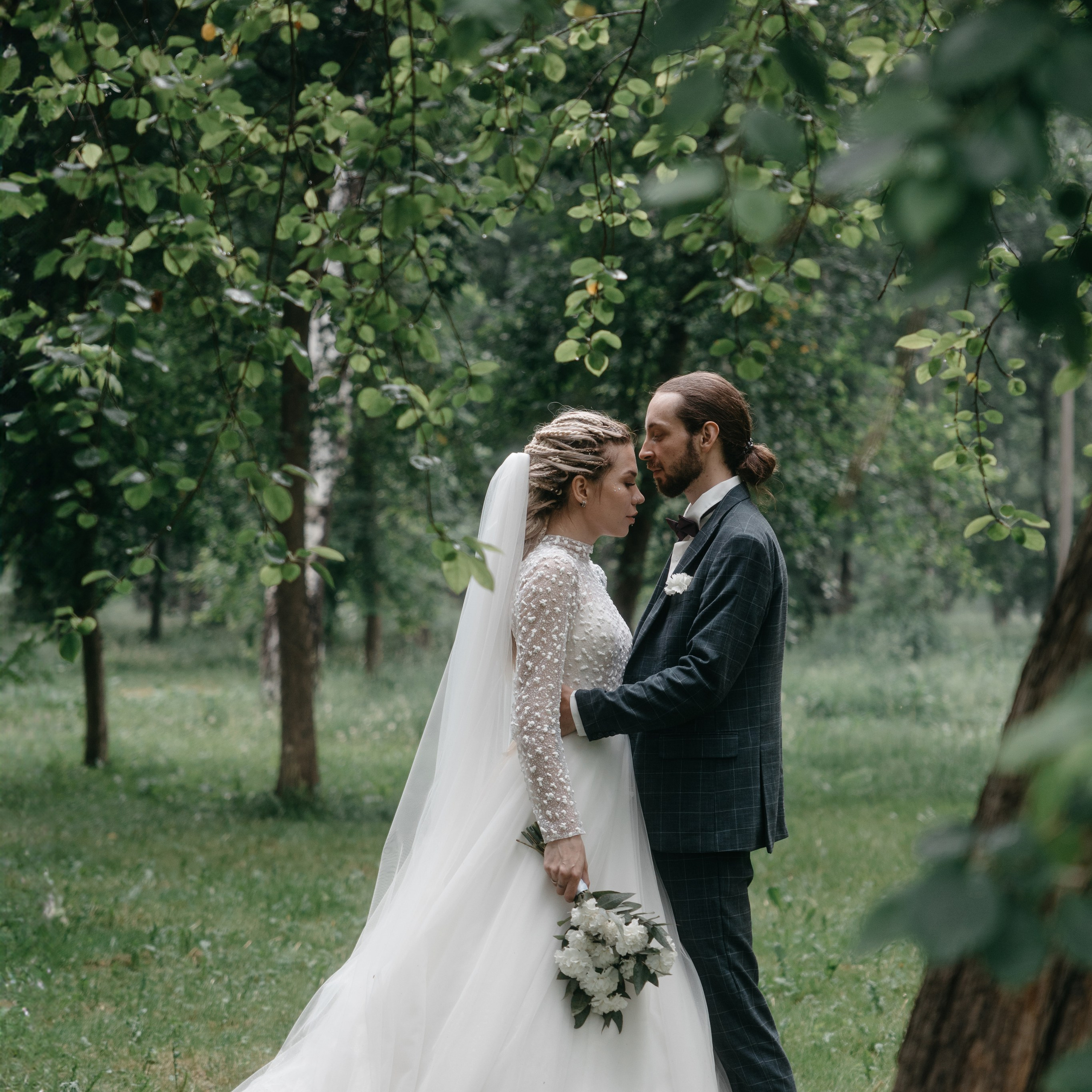 Неформальная ЛЮБОВЬ / Влад и Настя. Свадебные фотограф и видеограф в Новосибирске — БОС