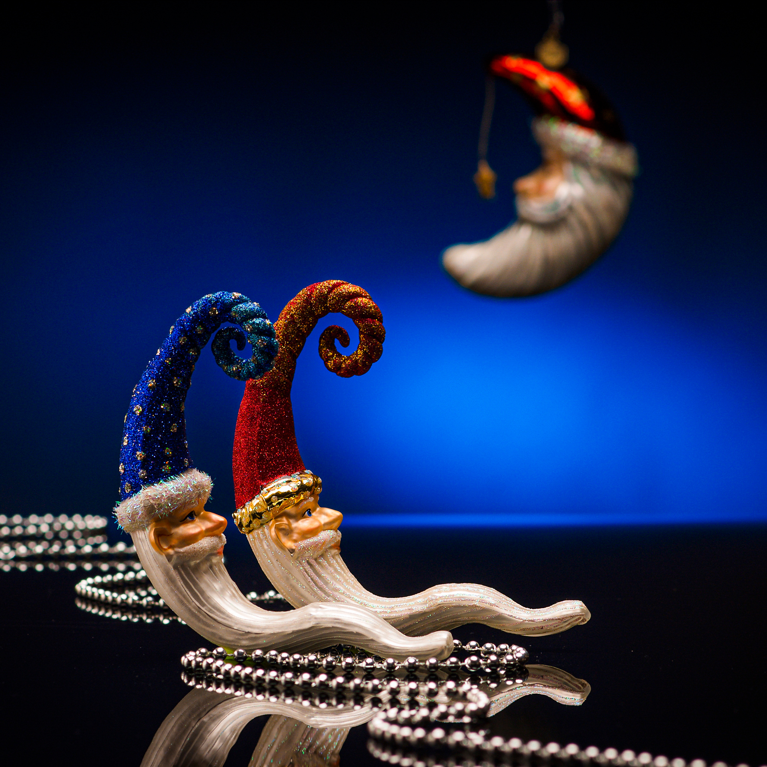 ПОСТАНОВОЧНЫЕ съёмки для фирмы ЕЛОЧНЫХ УКРАШЕНИЙ, заставка для каталога текстильной фирмы, СЪЕМКА ПРЕДМЕТОВ ДЛЯ СОЦСЕТЕЙ, ПРЕДМЕТНЫЙ ФОТОГРАФ МОСКВА, съёмка стекла, съёмка текстиля, foto.ru, photo, дизайн студии, сделать фото, реклама фото