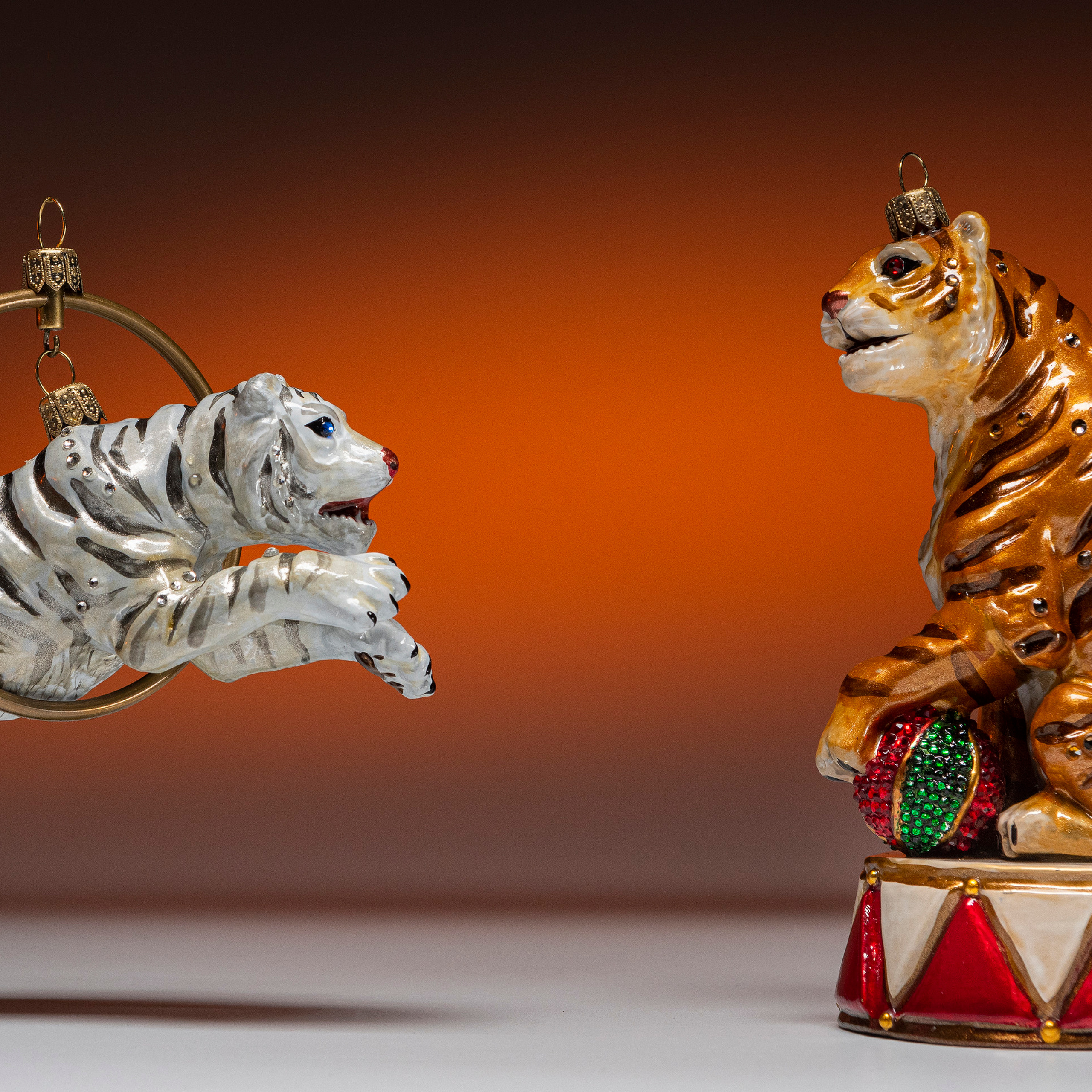 Заставка для сайта .Снято для фирмы елочных украшений,продается,купить, СЪЕМКА ПРЕДМЕТОВ ДЛЯ СОЦСЕТЕЙ, ПРЕДМЕТНЫЙ ФОТОГРАФ мОСКВА