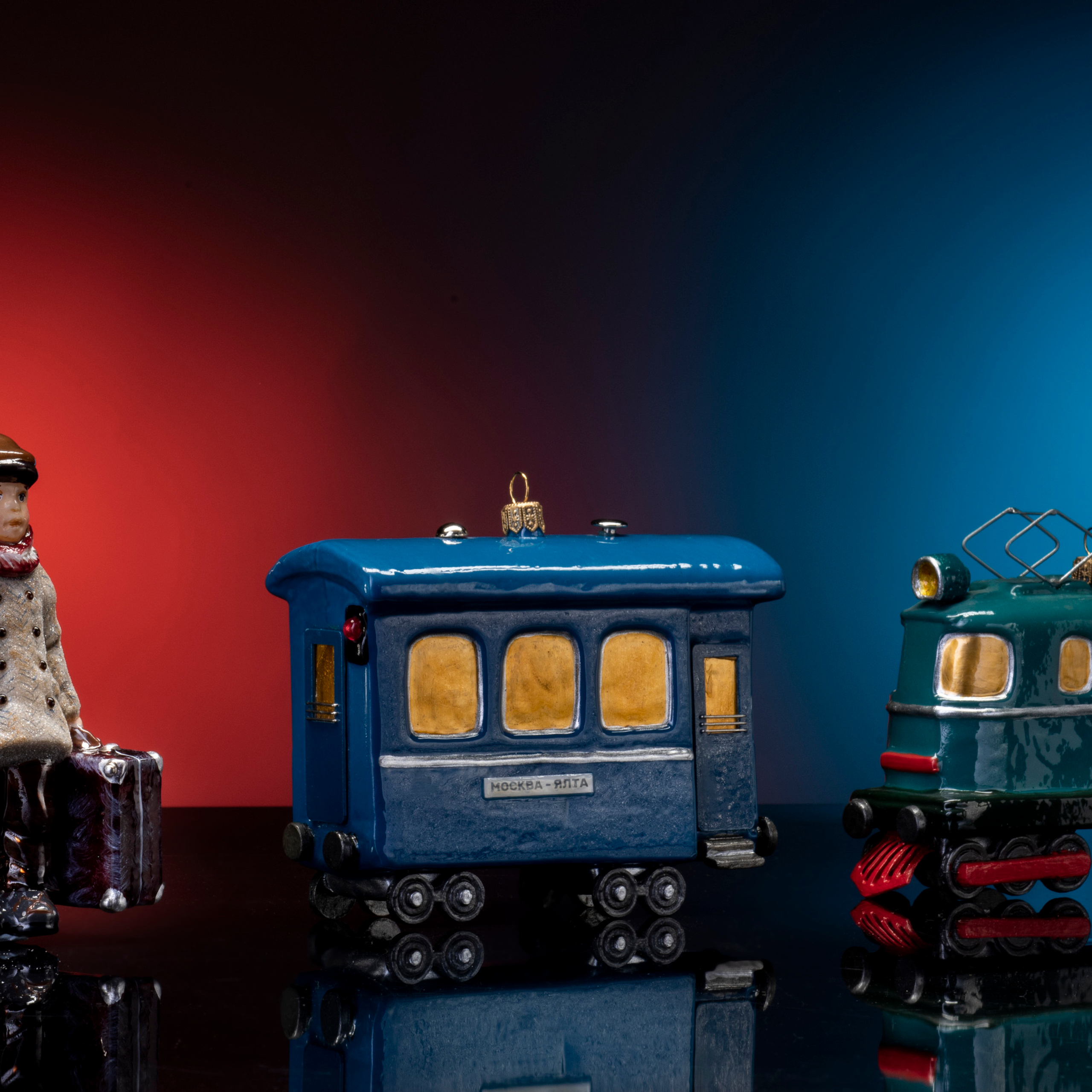 Заставка для сайта .Снято для фирмы елочных украшений,продается,купить, СЪЕМКА ПРЕДМЕТОВ ДЛЯ СОЦСЕТЕЙ, ПРЕДМЕТНЫЙ ФОТОГРАФ мОСКВА