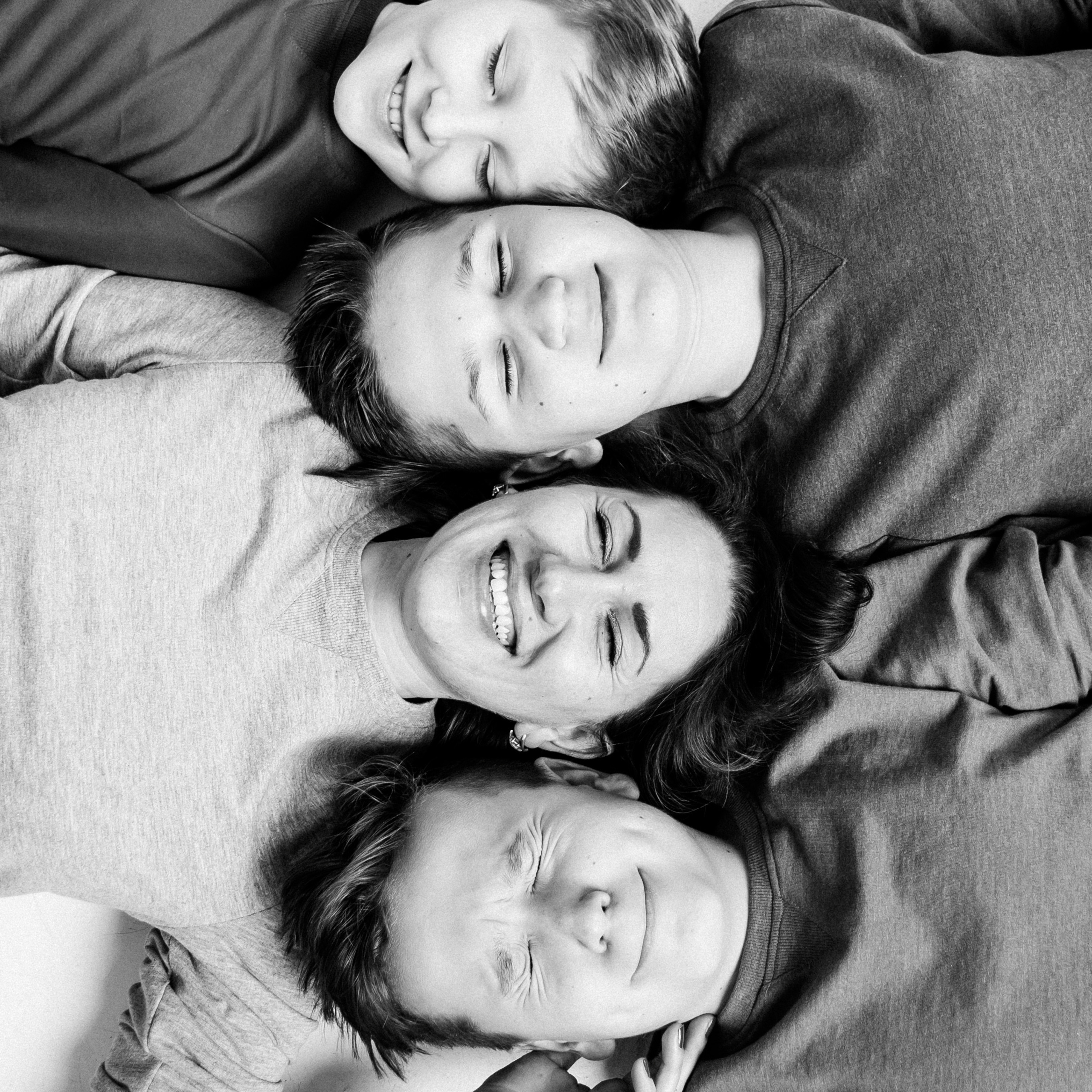 Свадебный и семейный фотограф Ольга Дзюба. Отзывы о работе фотографа. Фотограф Ольга Дзюба. Фототерапия как зеркало души. КМВ