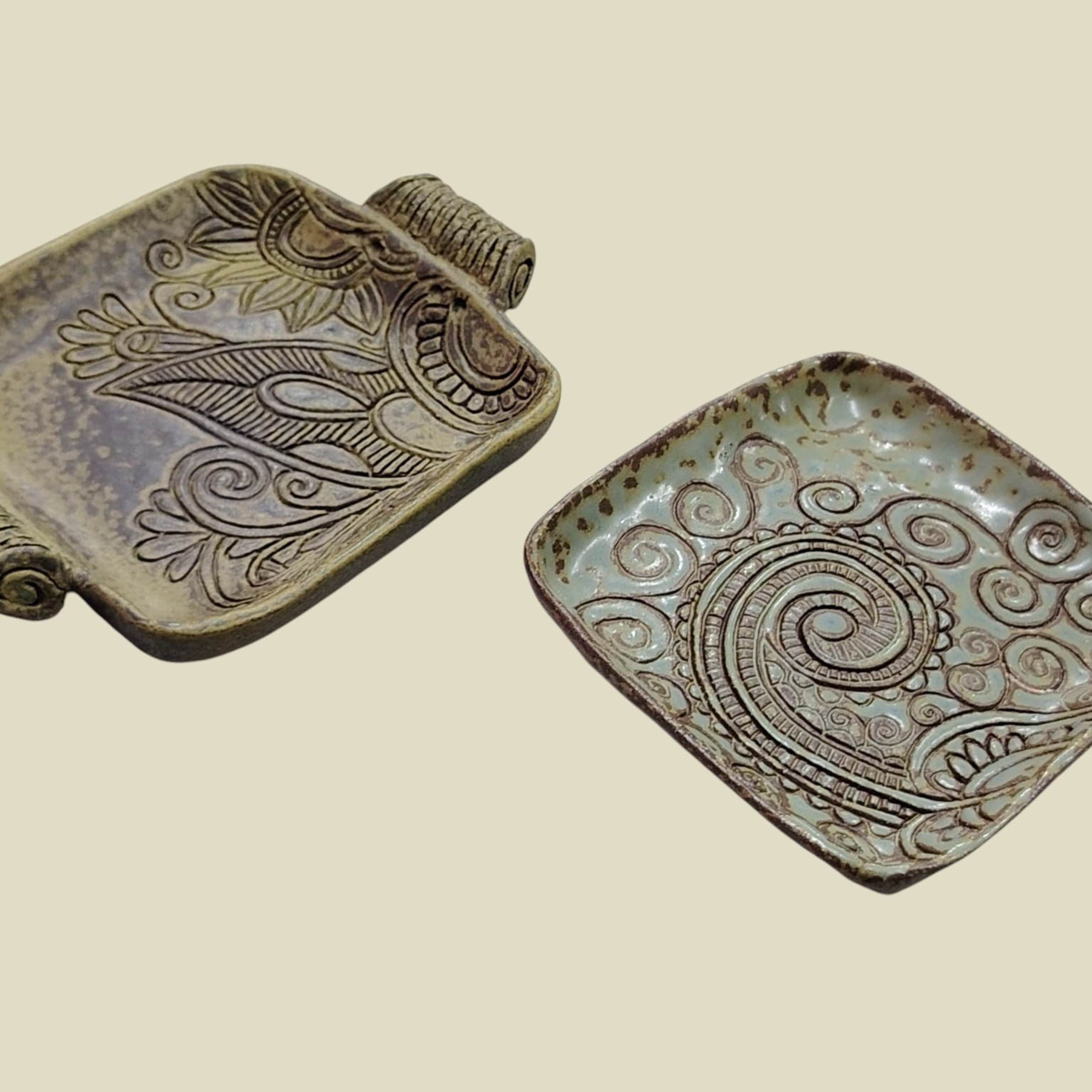 Плейт квадратный пейсли. Мстинская Гончарня