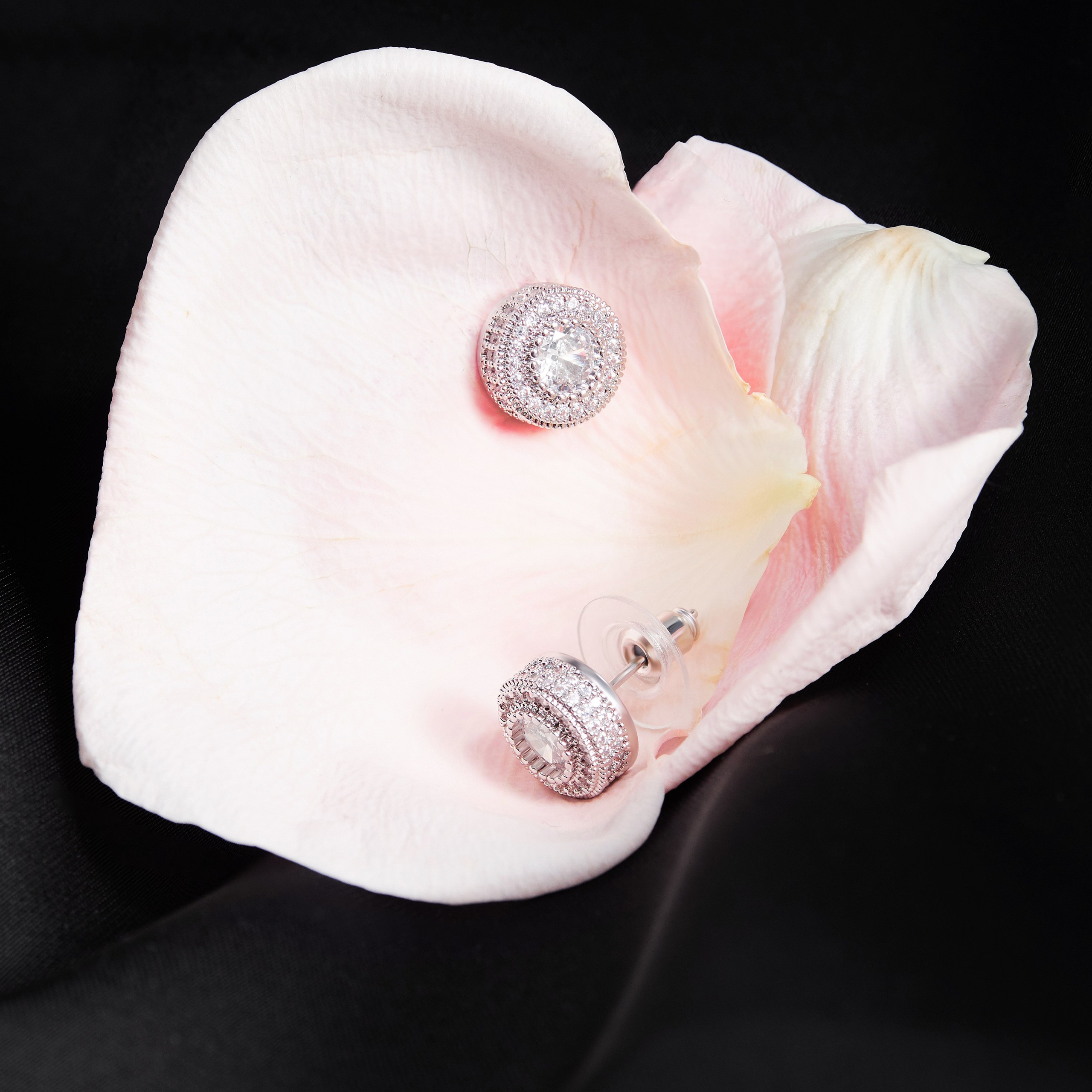 Цвет настроения черный