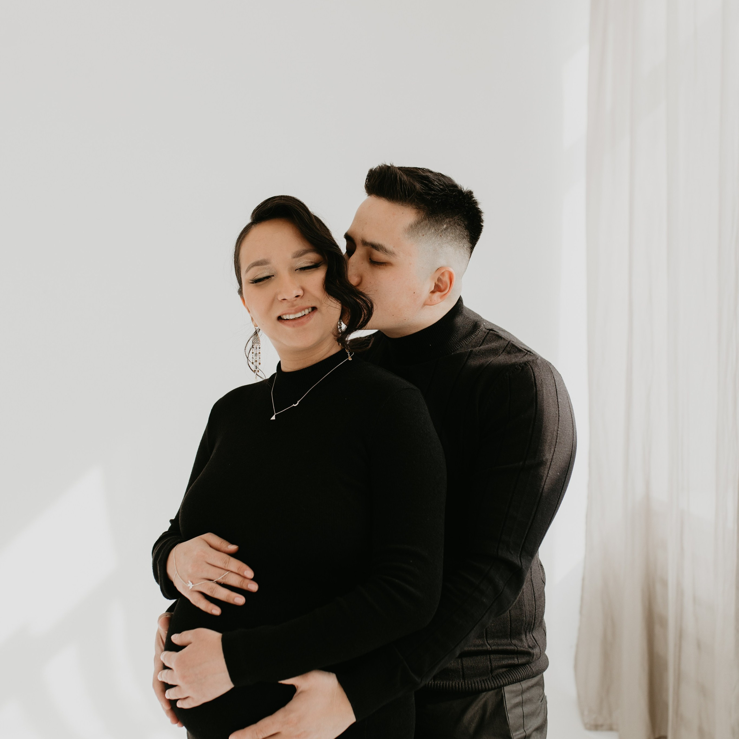 Отзывы. Свадебный и семейный фотограф в Алматы Laura Dosmann