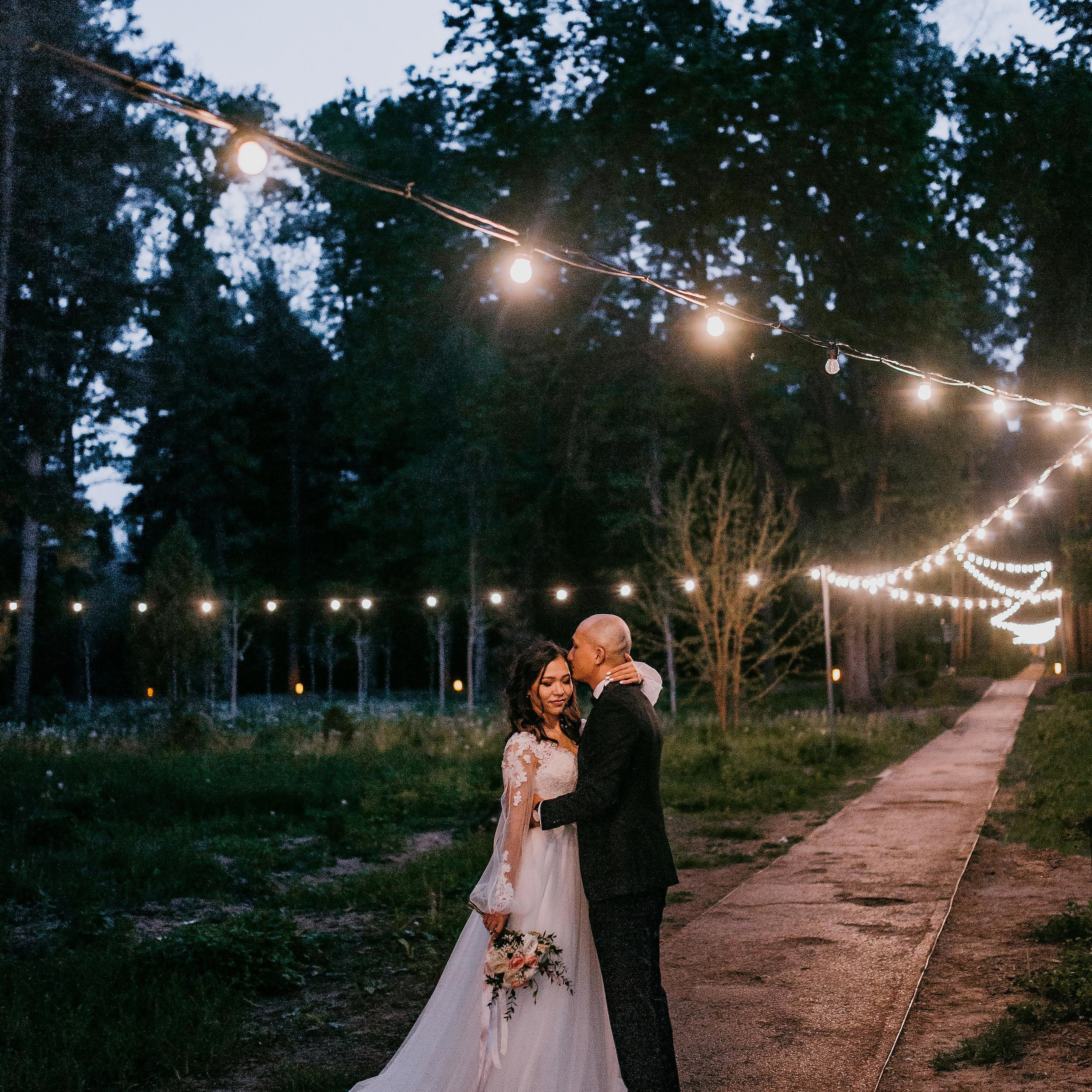 Отзывы. Свадебный и семейный фотограф в Алматы Laura Dosmann