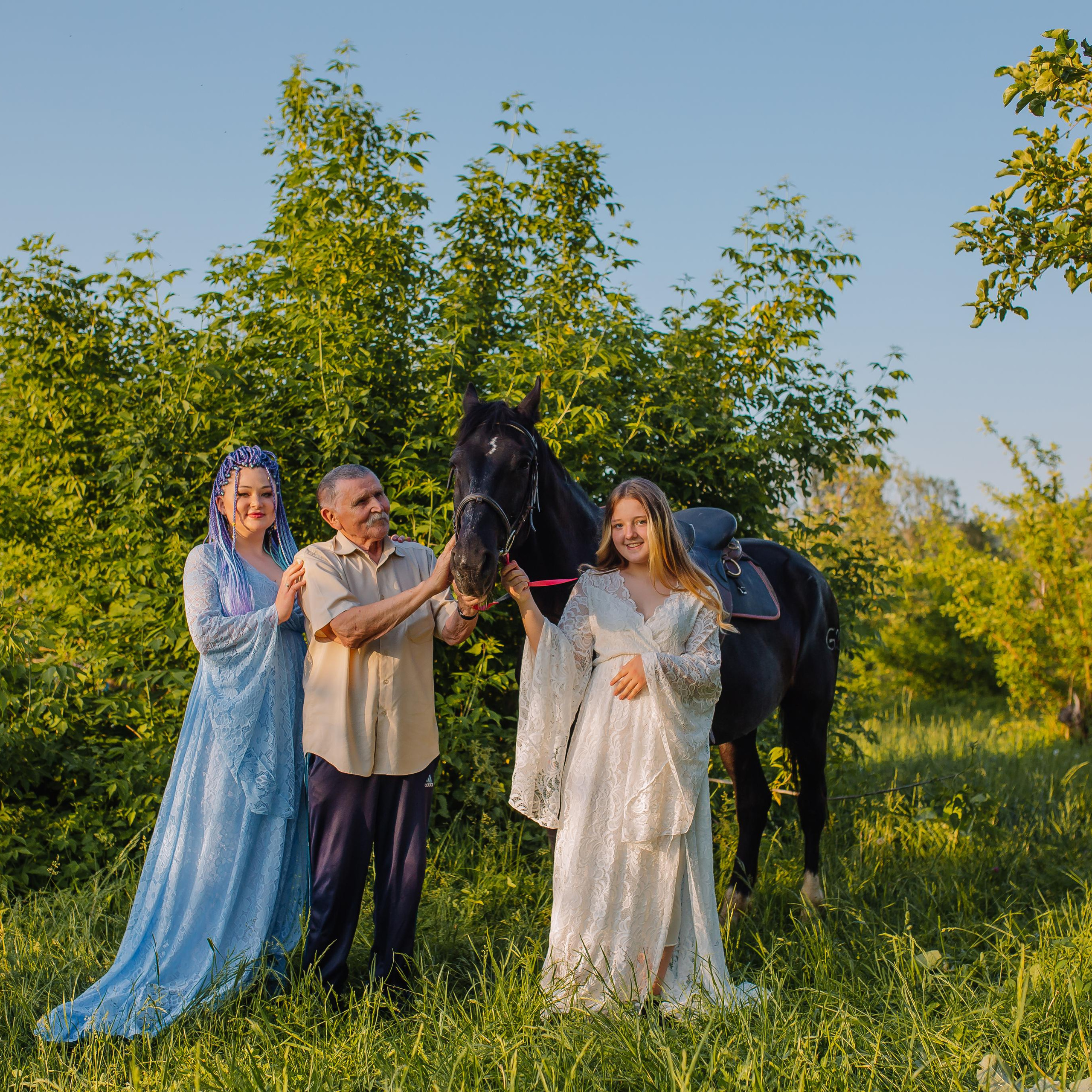 Отзывы. Свадебный и семейный фотограф в Алматы Laura Dosmann