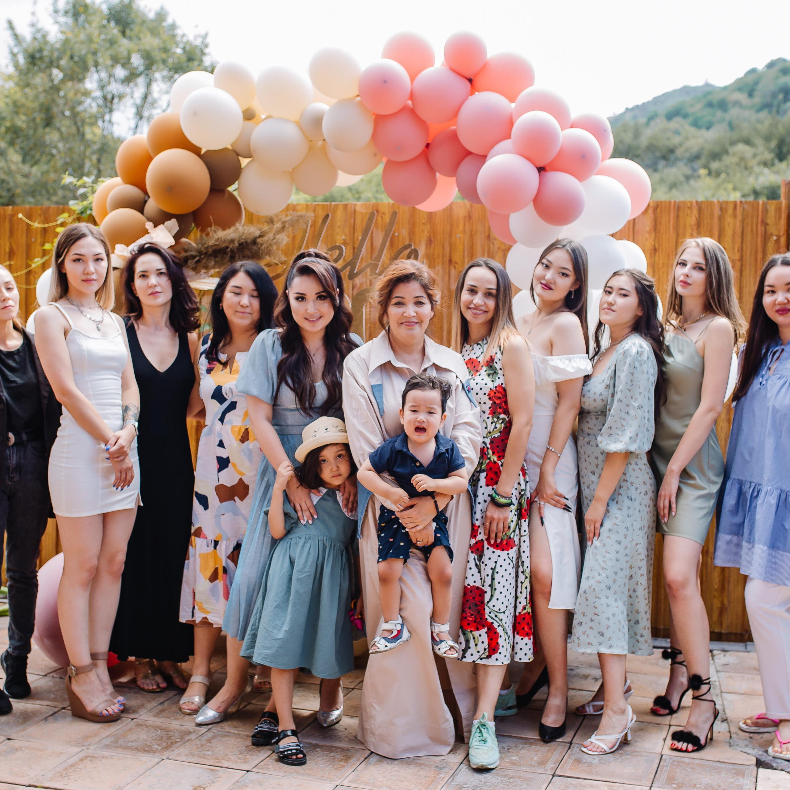 Отзывы. Свадебный и семейный фотограф в Алматы Laura Dosmann