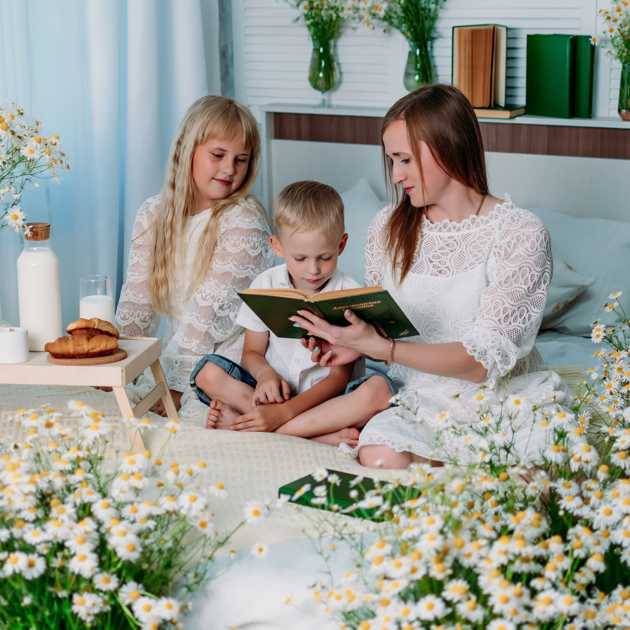 Кристина, Миша и Вика