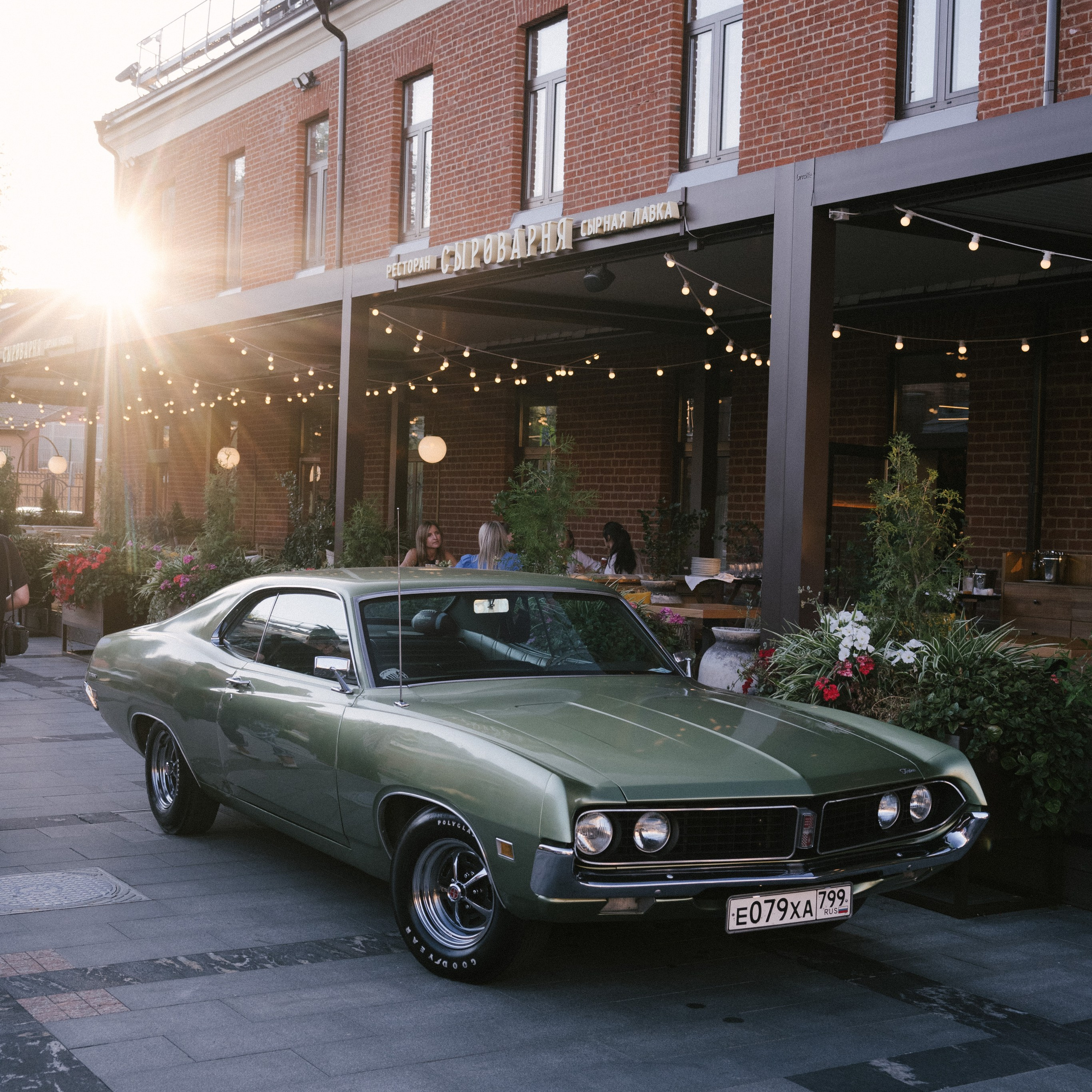 Автомобили