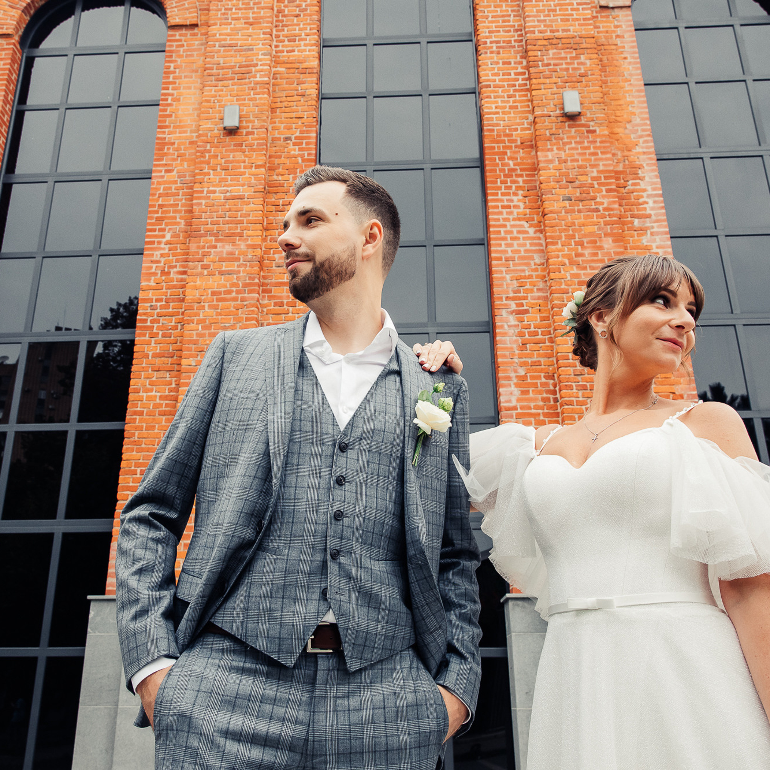 Олег и Мария. Вечеринка