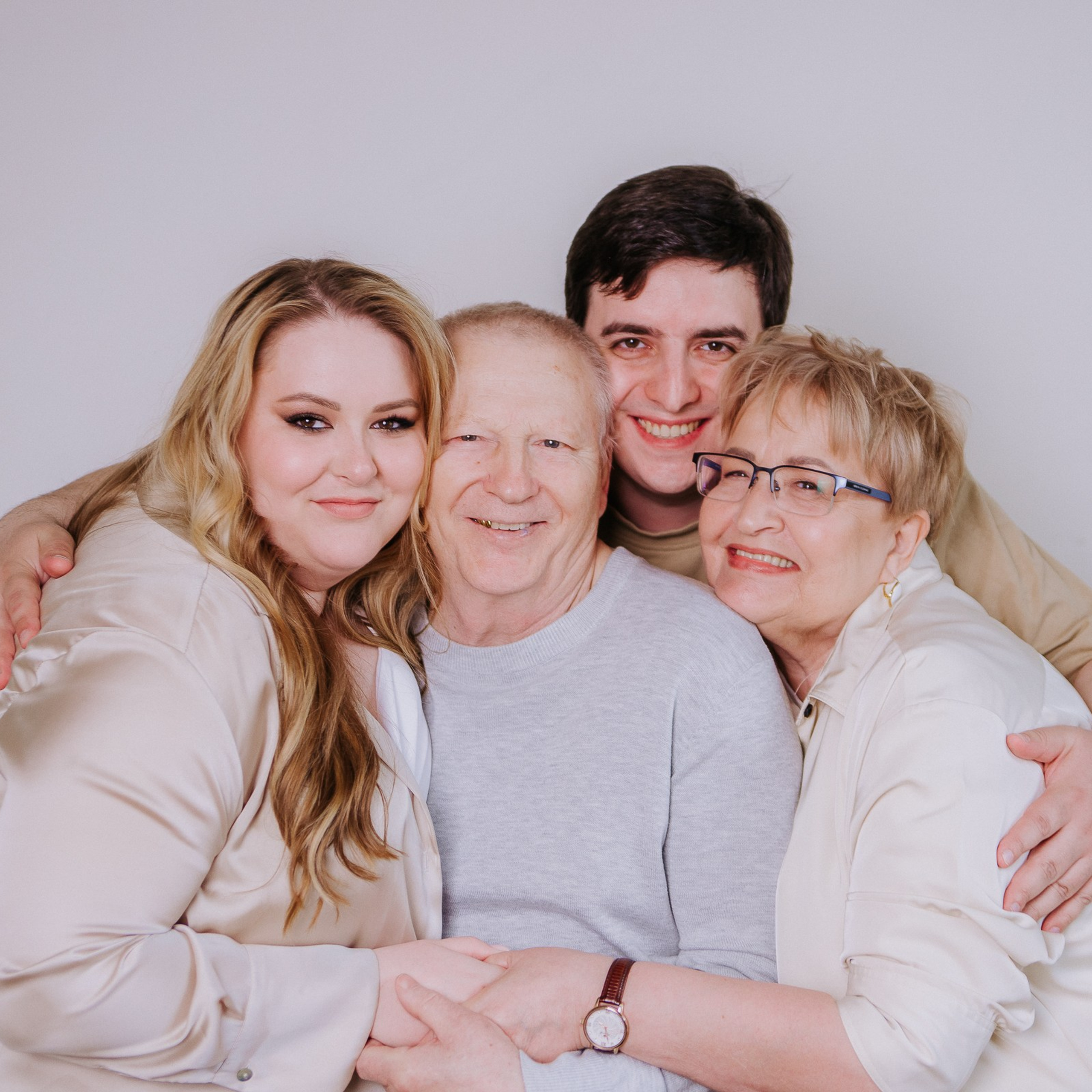 Ольга с семьей