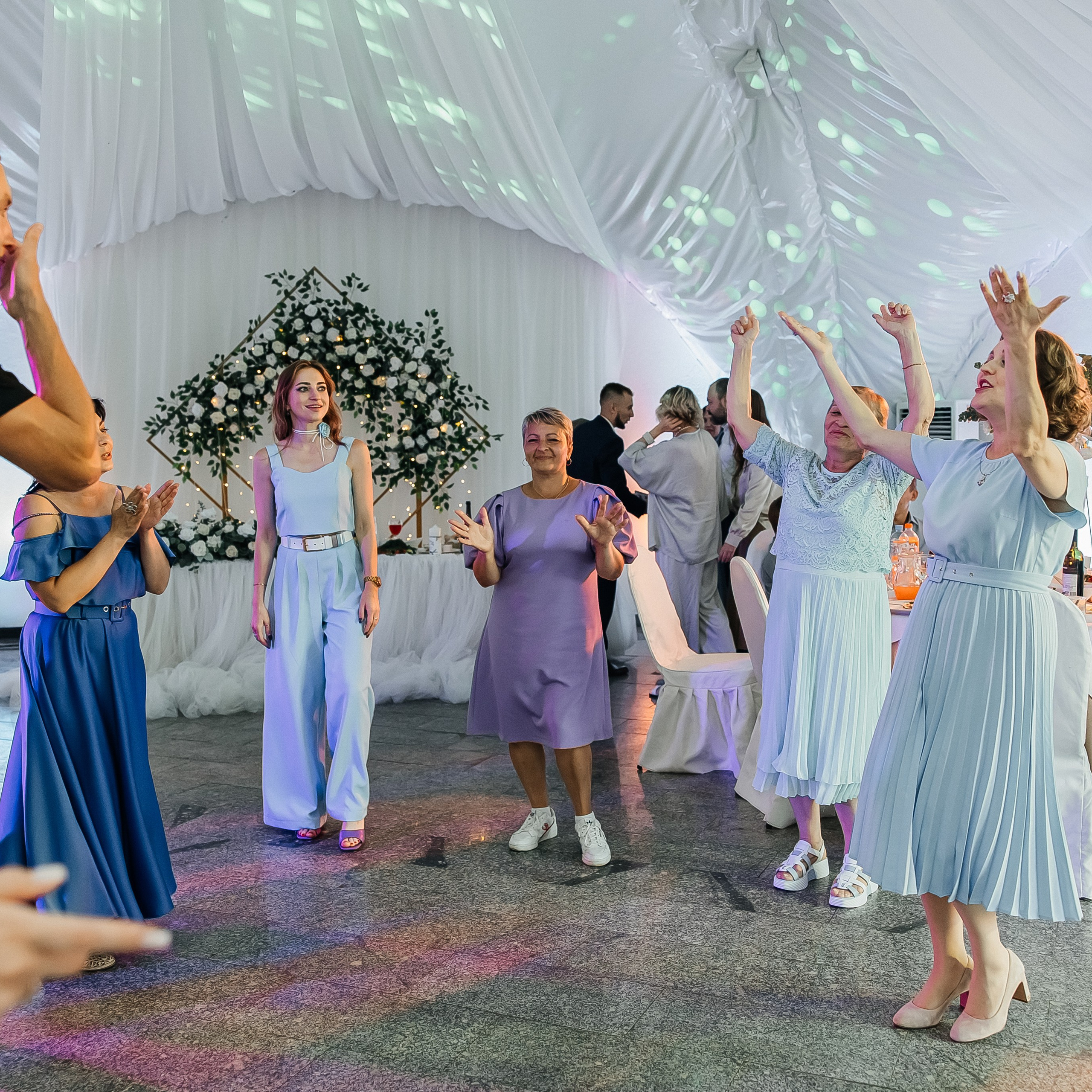 Оксана и Тимур. Свадебный и семейный фотограф Елизавета Ермак | Москва и МО